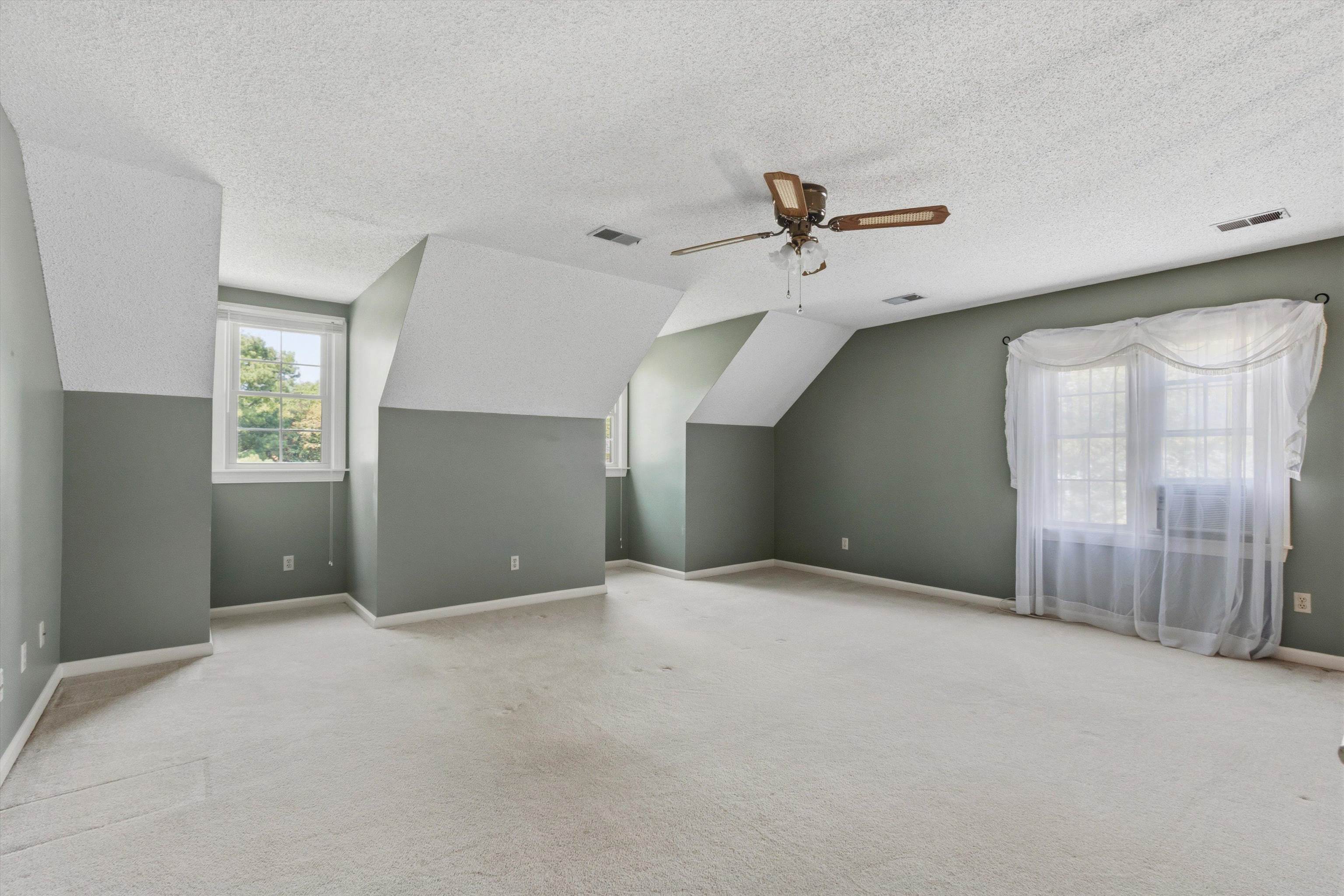 2252 Coathbridge Dr Property Photo 30