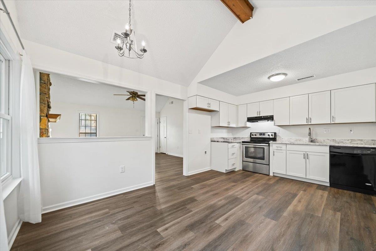 7109 Tagen Dr Property Photo 11