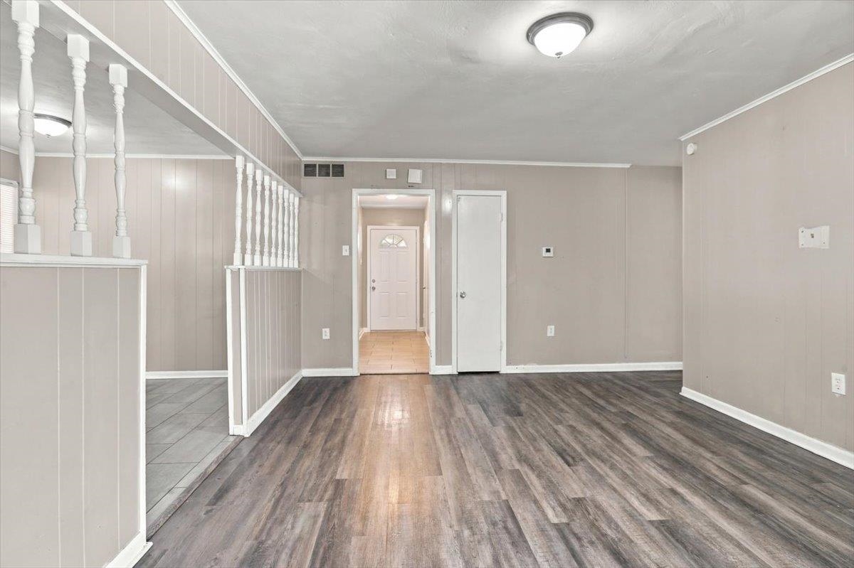 3691 Hanna Dr Property Photo 6