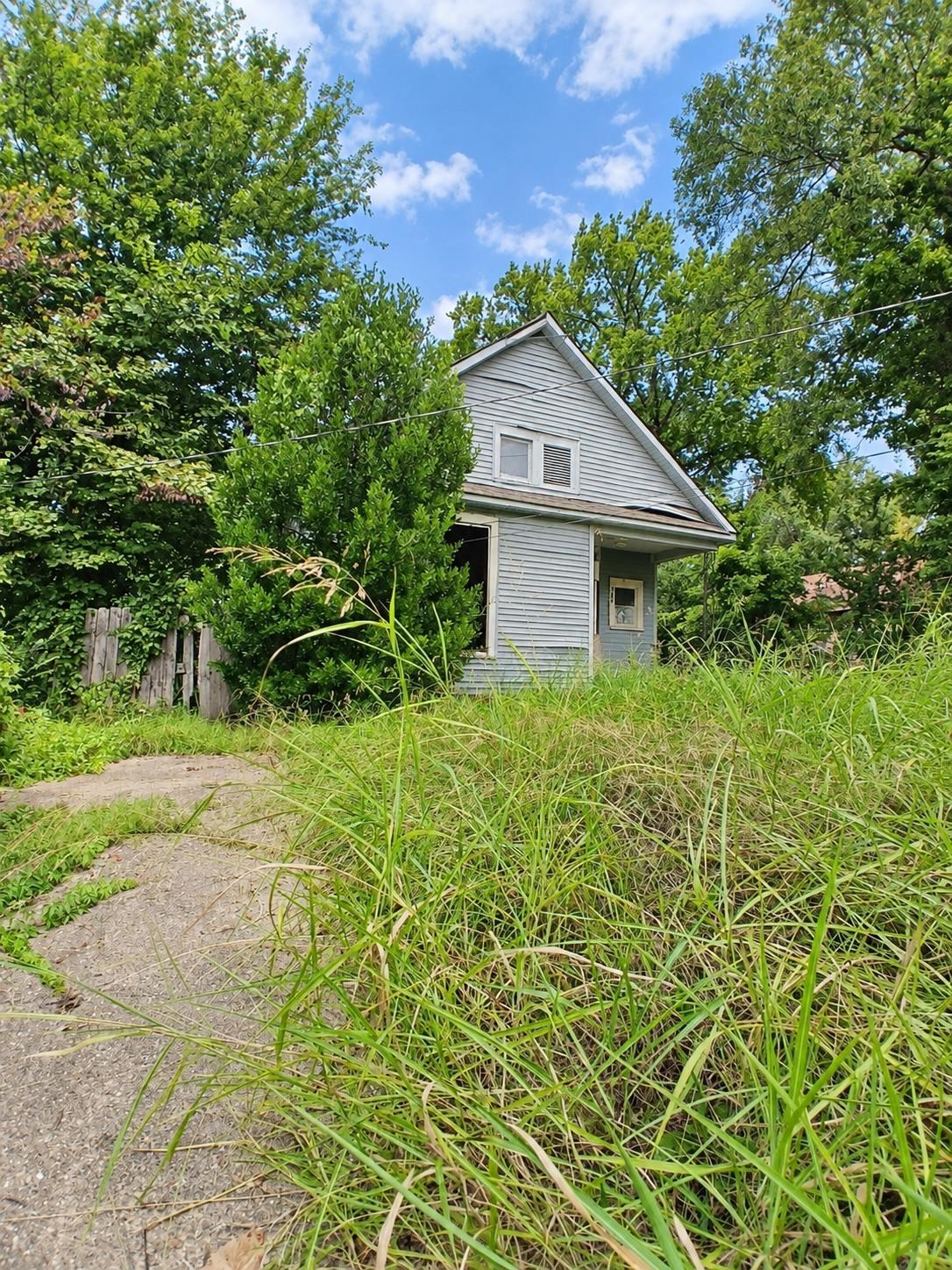 509 Leath St Property Photo 2