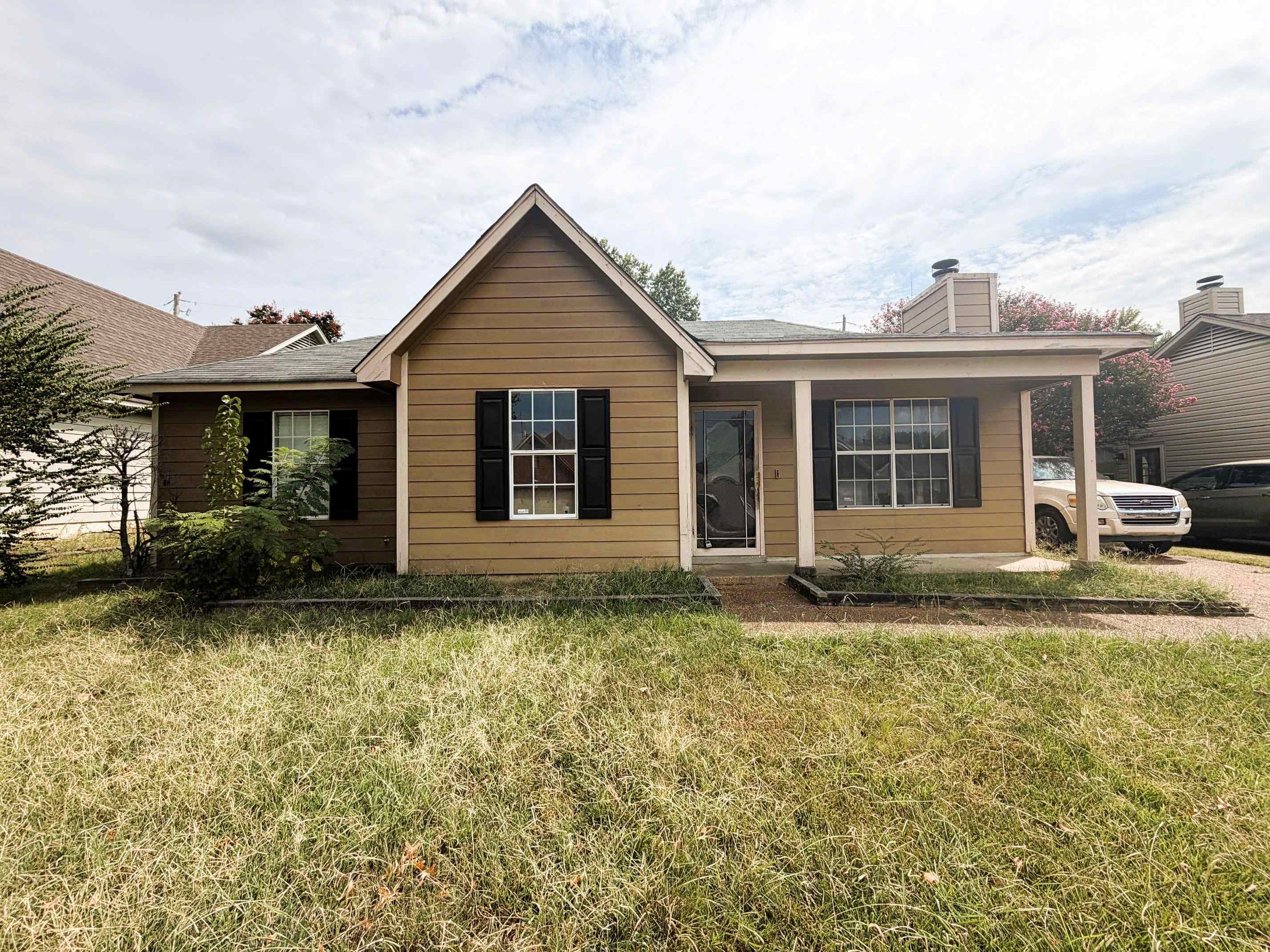 1250 Tyler Pl Property Photo 1