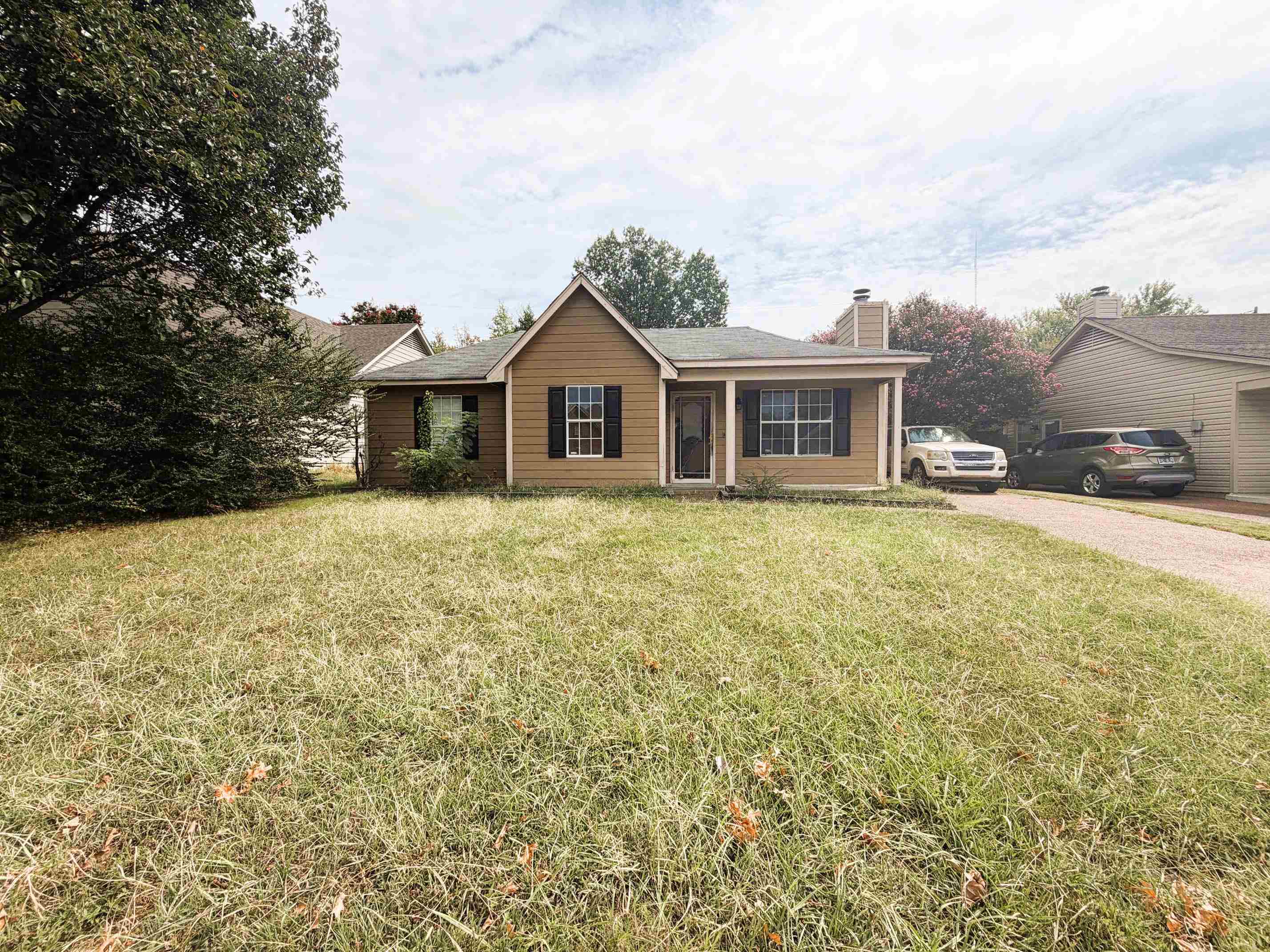 1250 Tyler Pl Property Photo 2