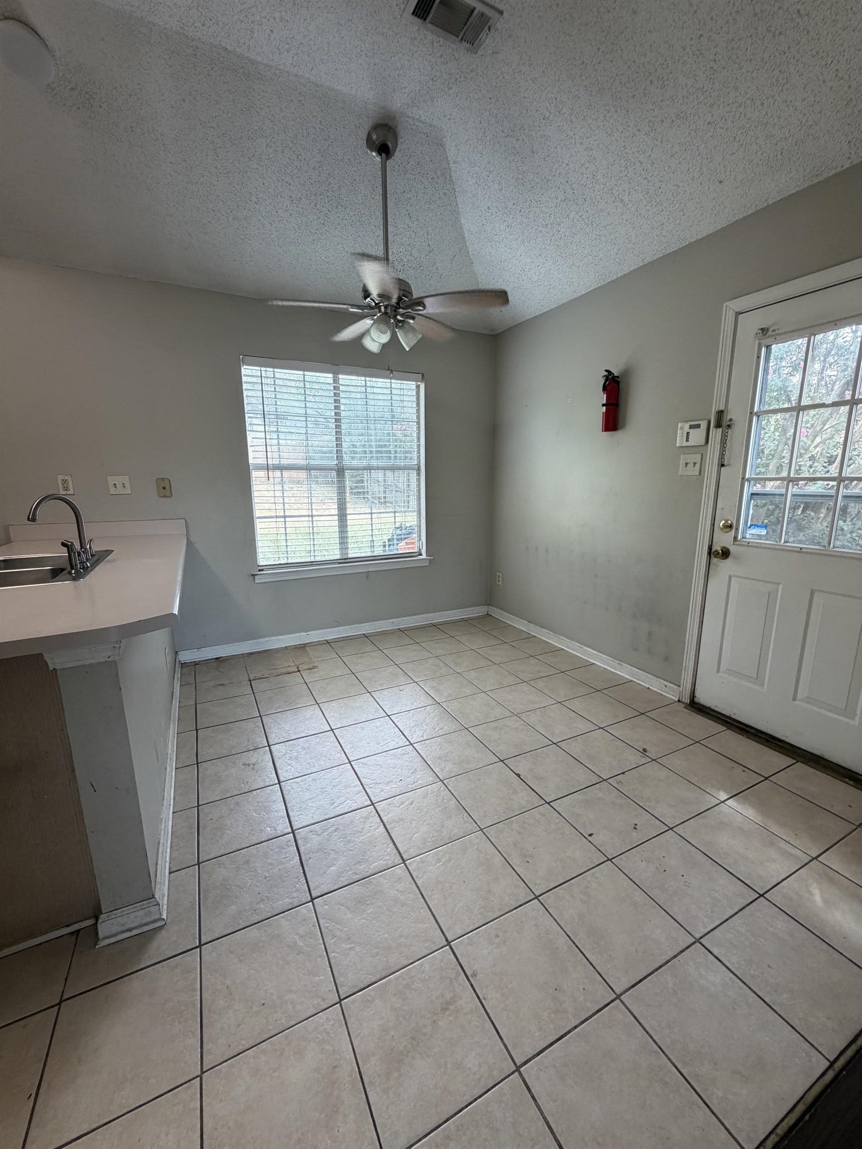 1250 Tyler Pl Property Photo 7
