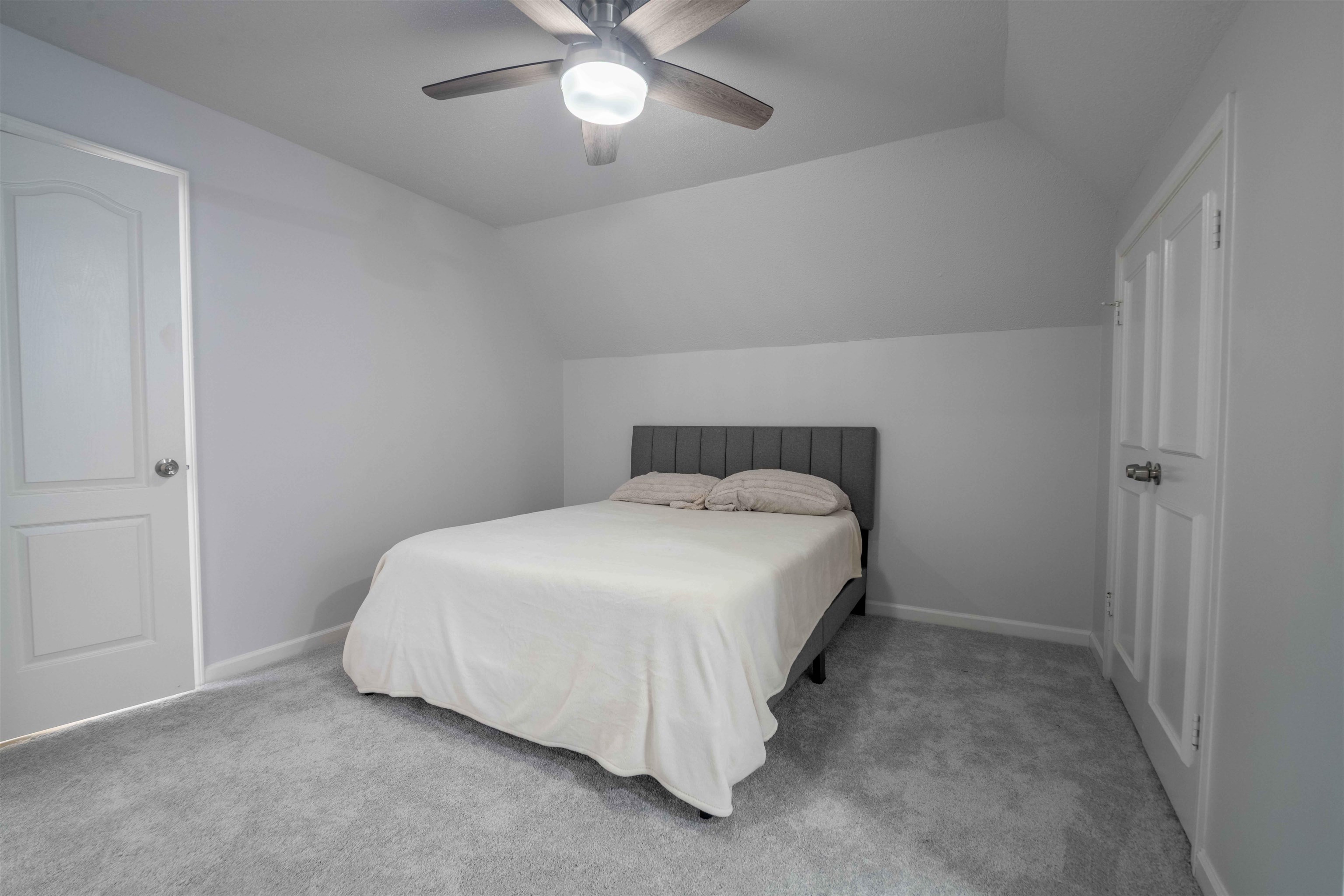 7816 Wood Glen Cv Property Photo 24