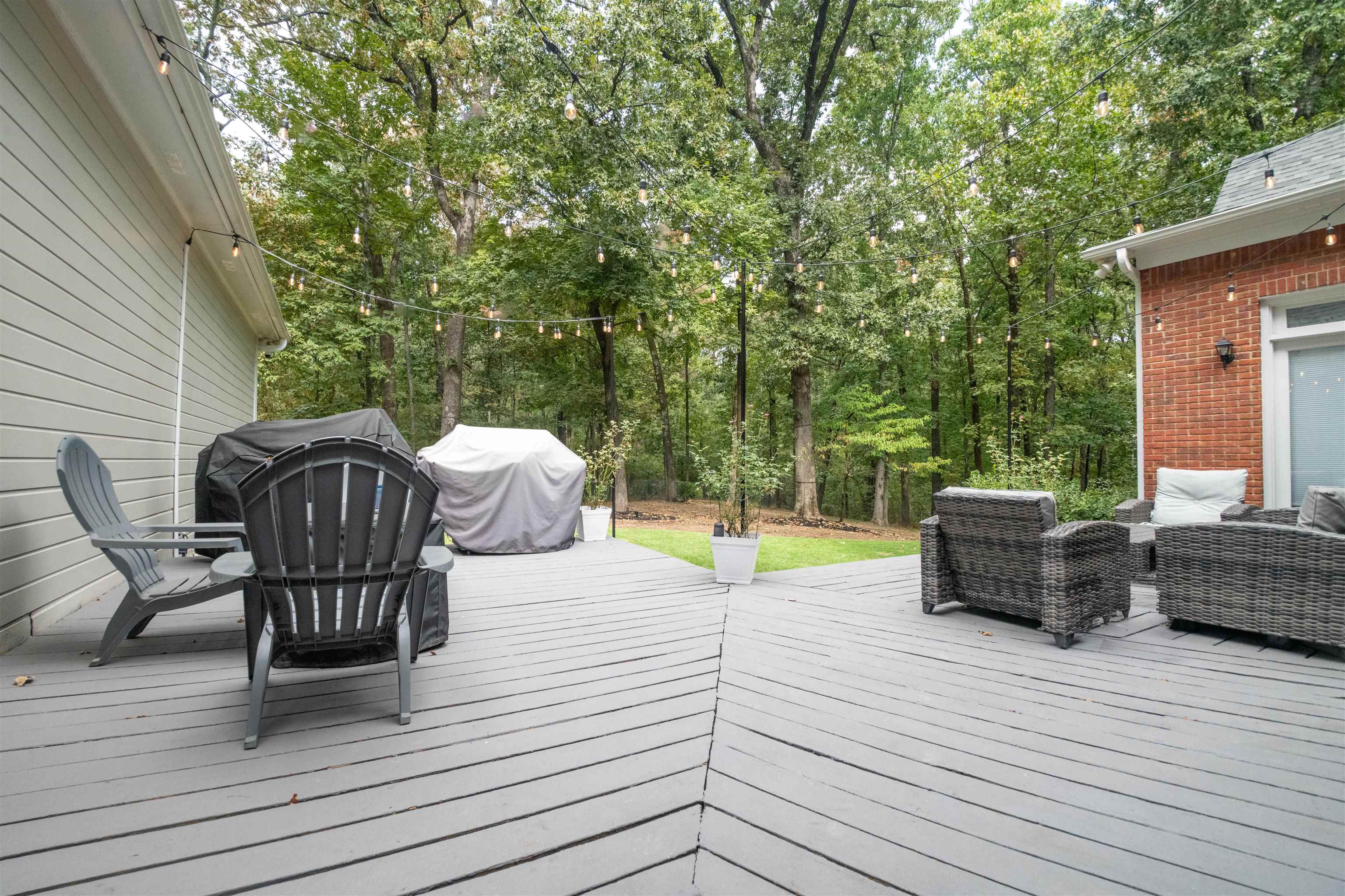 7816 Wood Glen Cv Property Photo 26