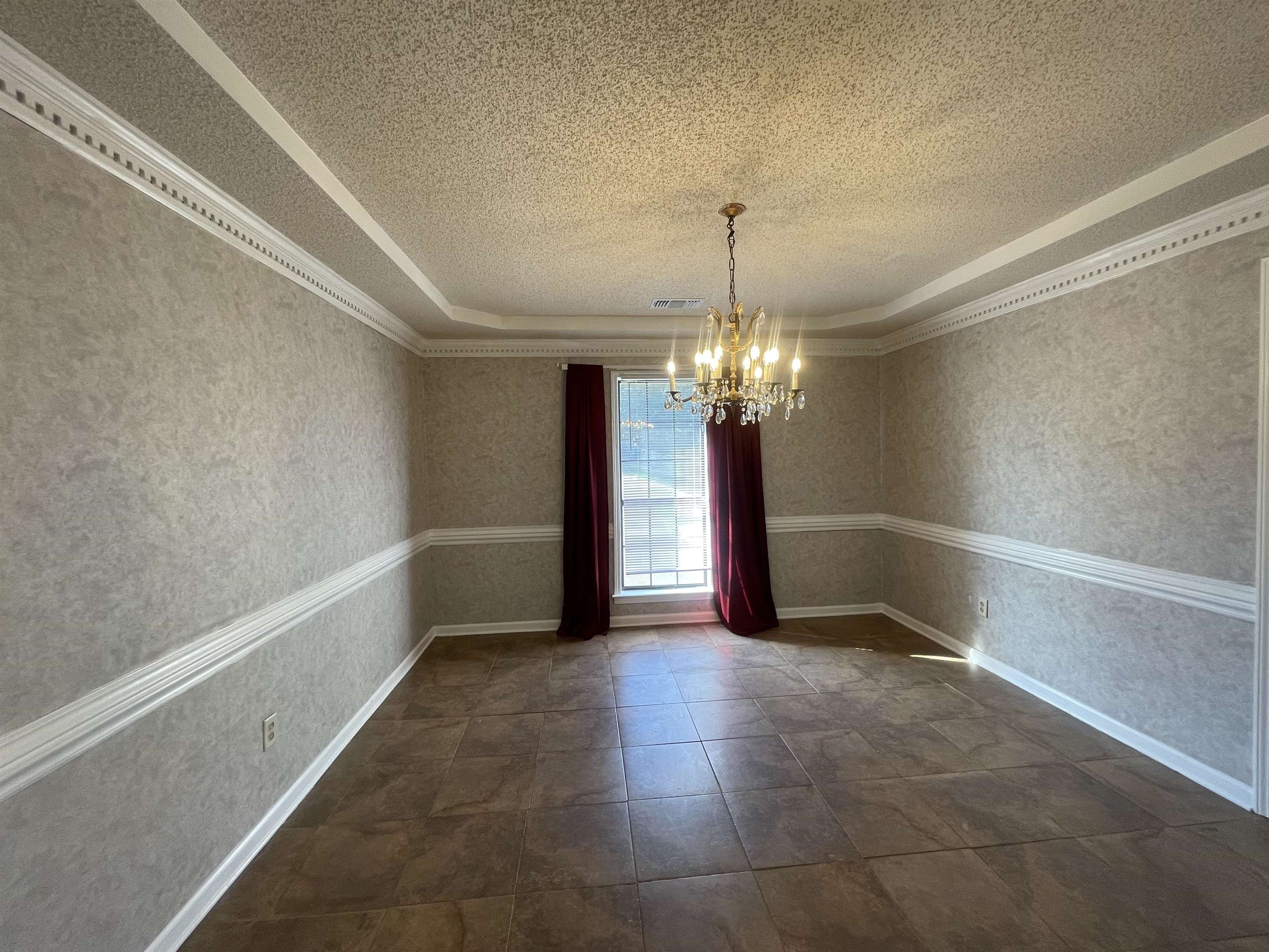 2050 Mt Badon Ln Property Photo 4