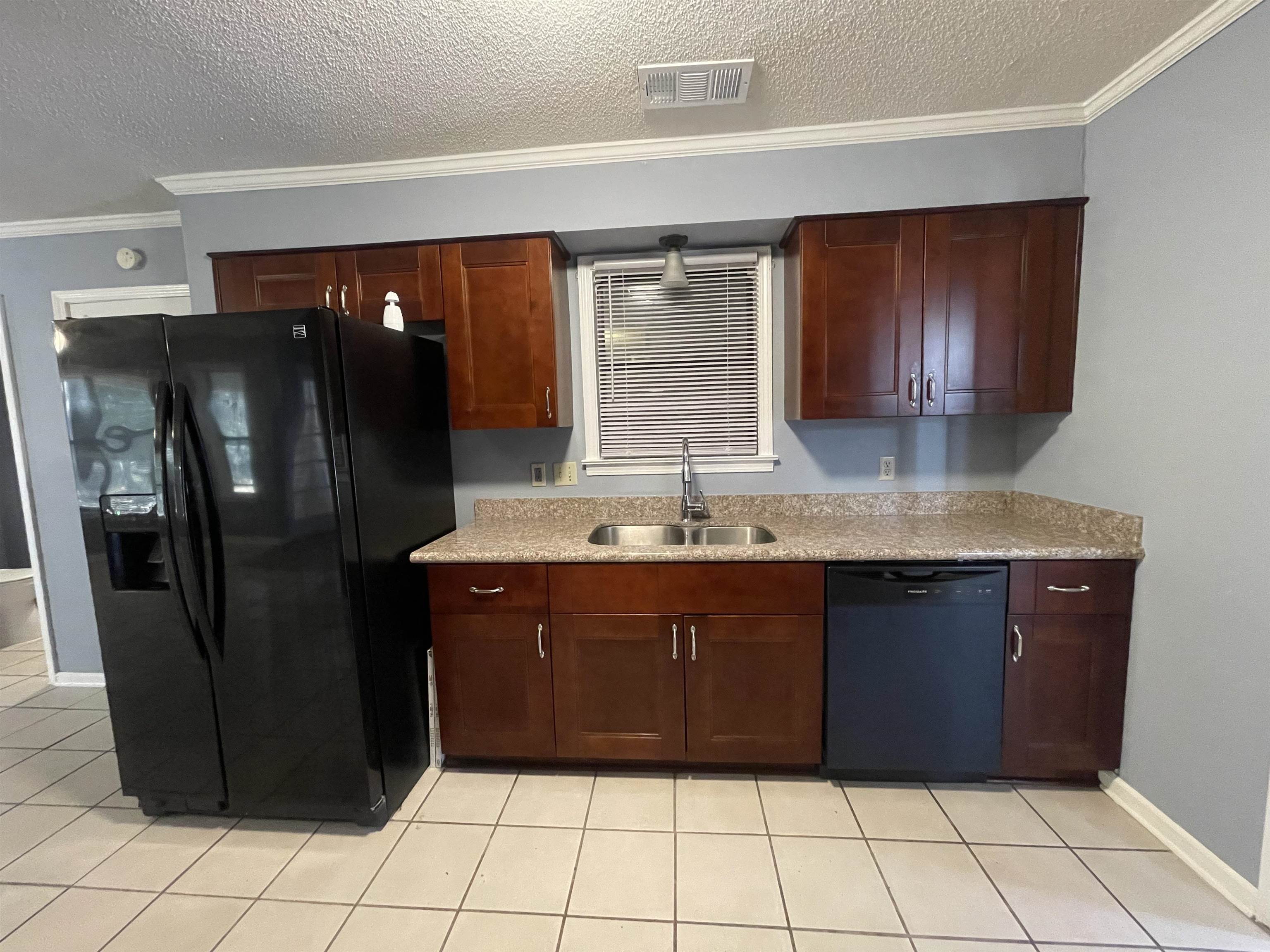 2050 Mt Badon Ln Property Photo 7