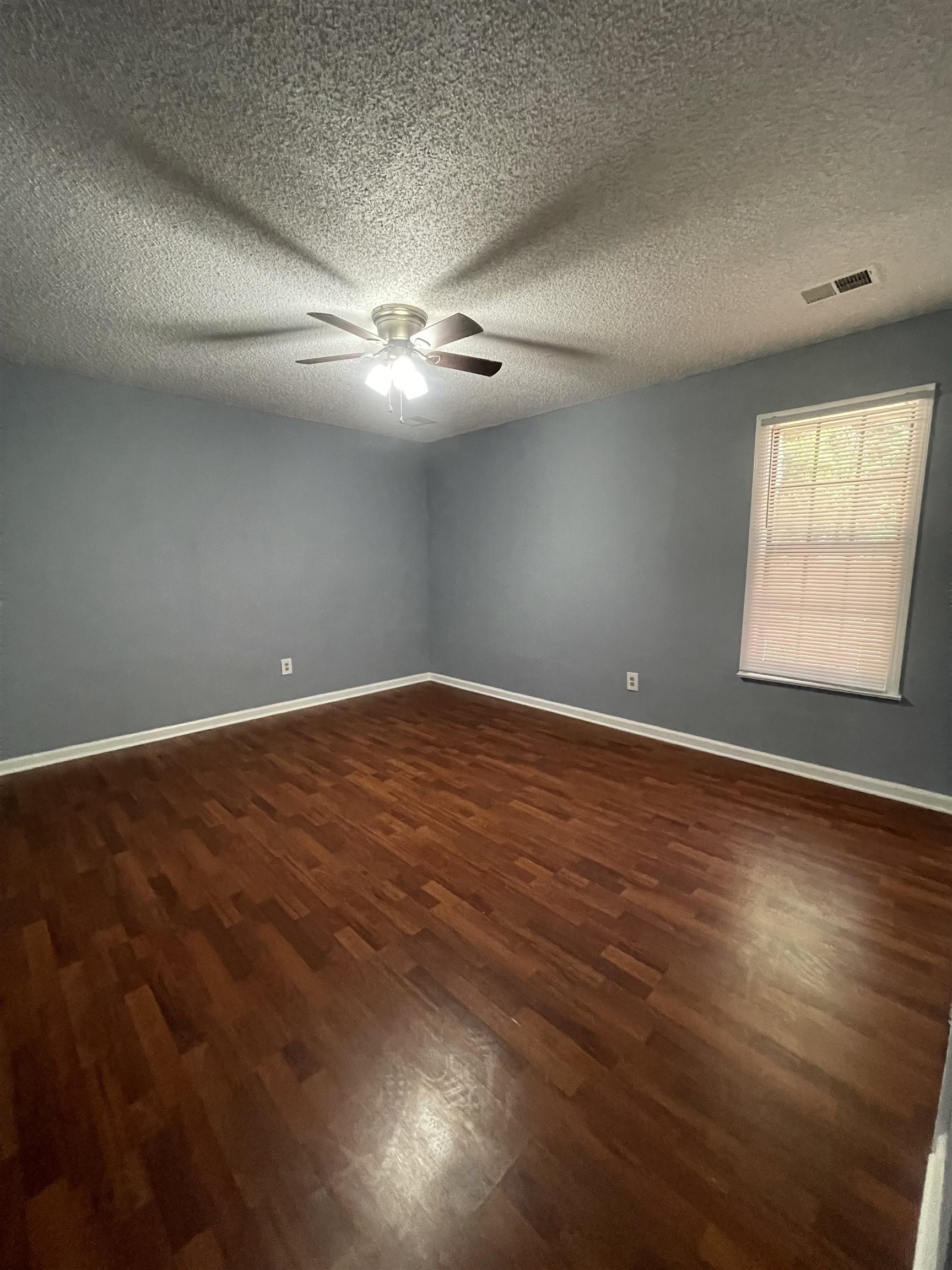 2050 Mt Badon Ln Property Photo 23