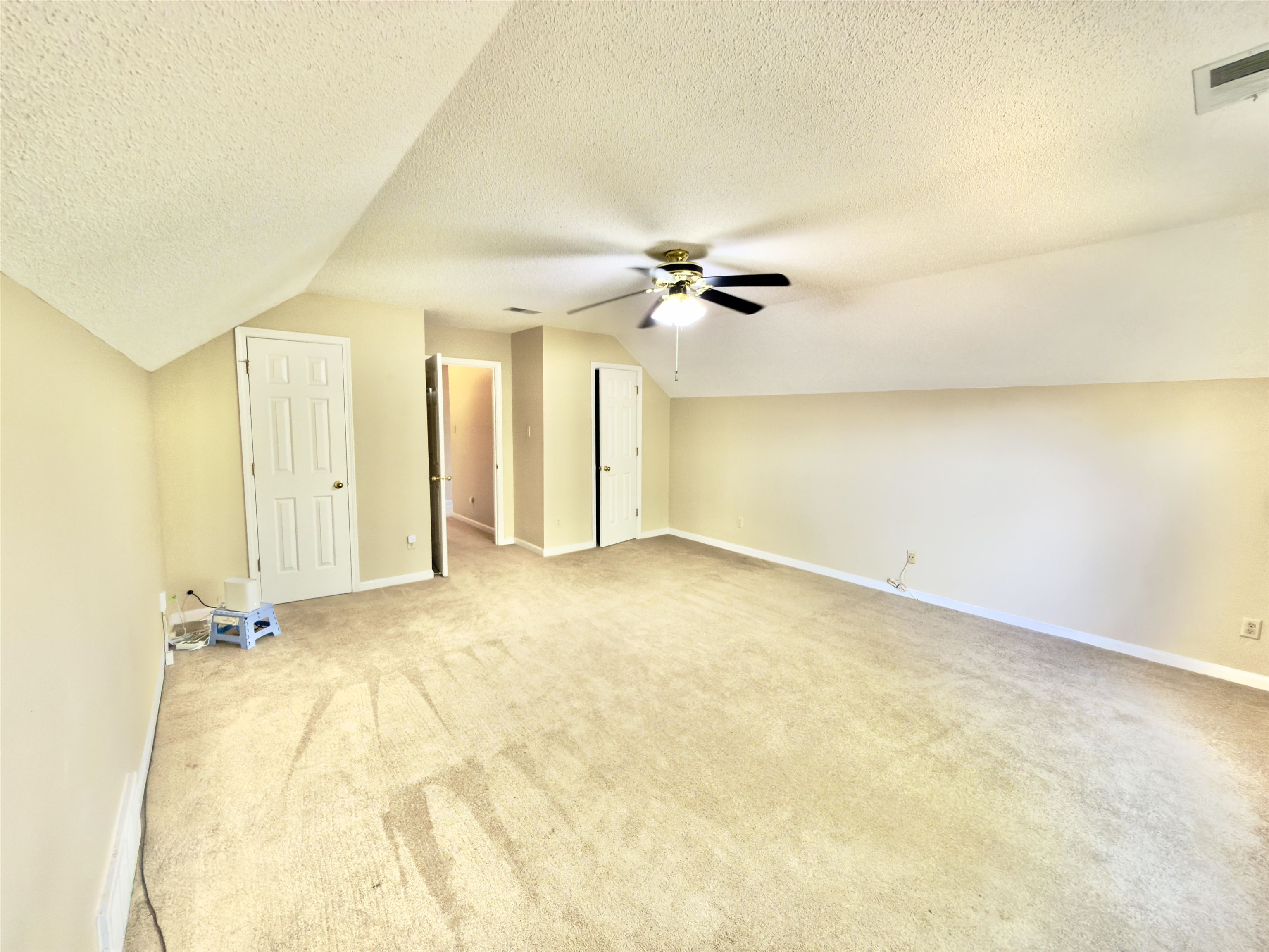 263 Bouldincrest Ave Property Photo 25