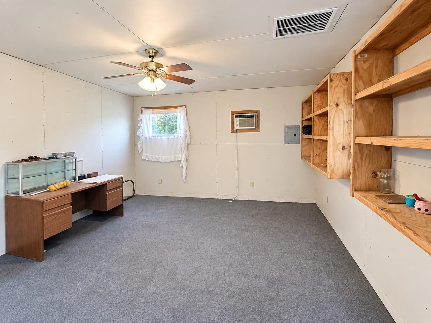 417 Charter Ave Property Photo 15