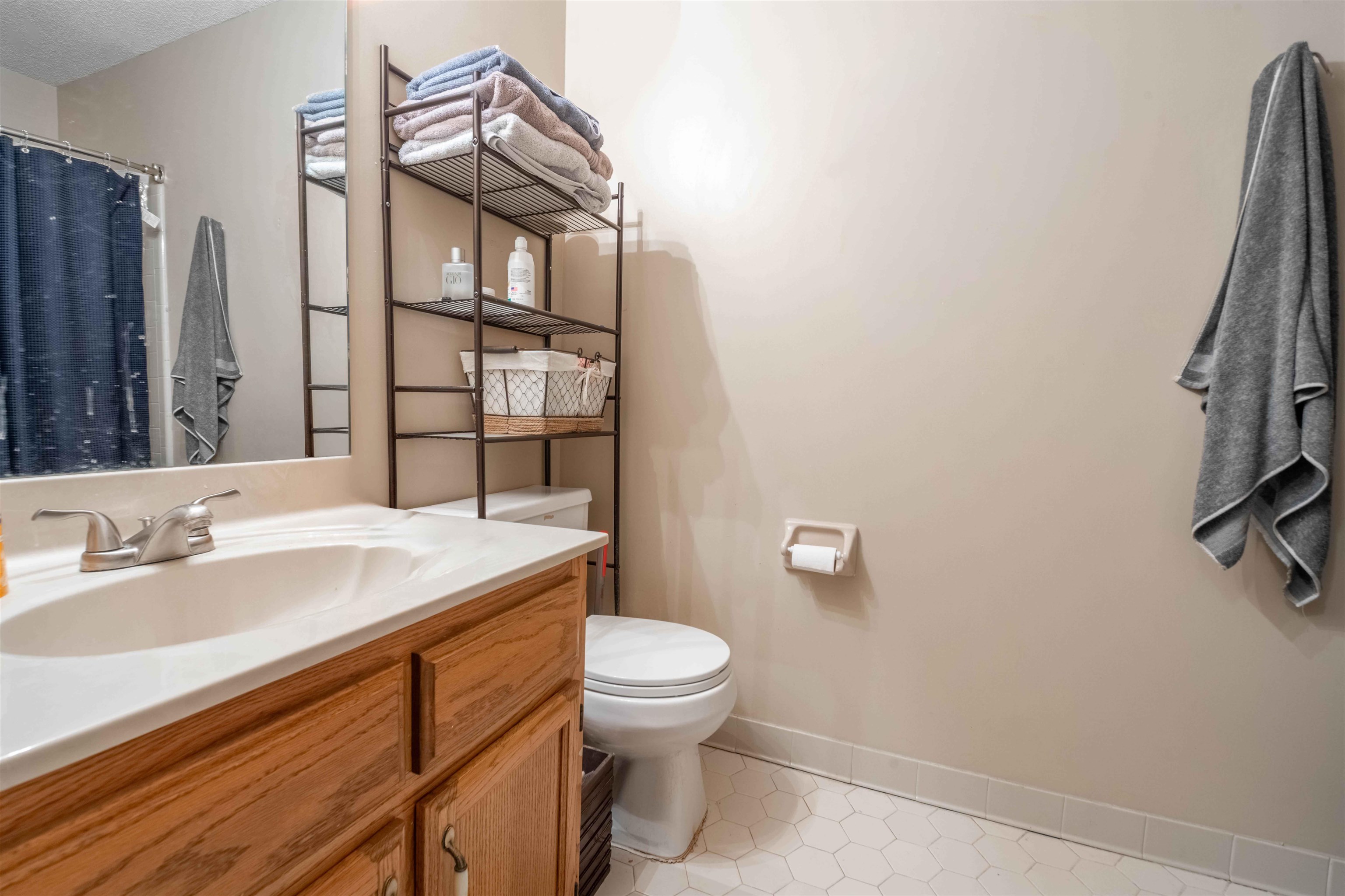 2217 Oak Hollow Ln Property Photo 33