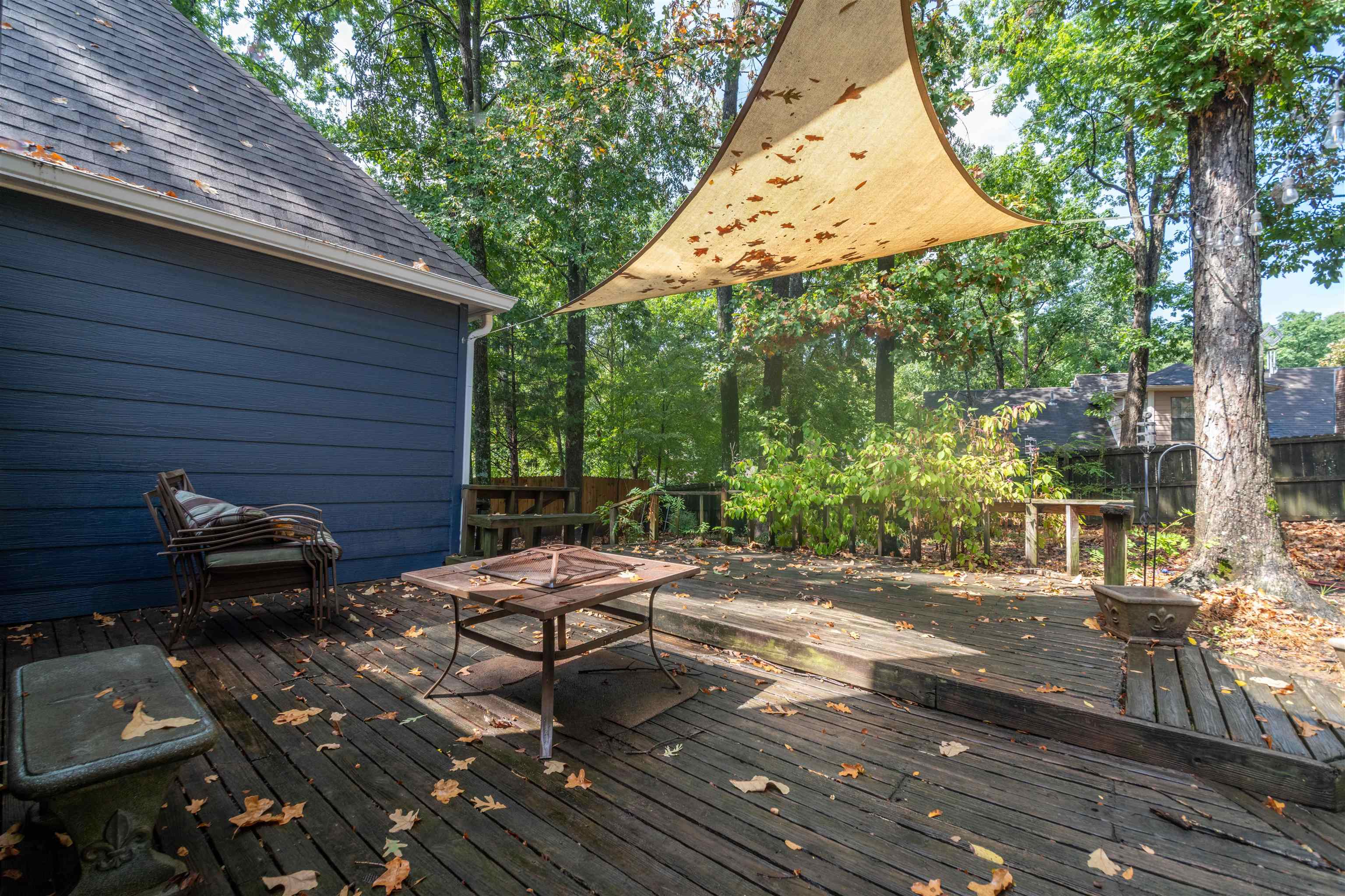 2217 Oak Hollow Ln Property Photo 36