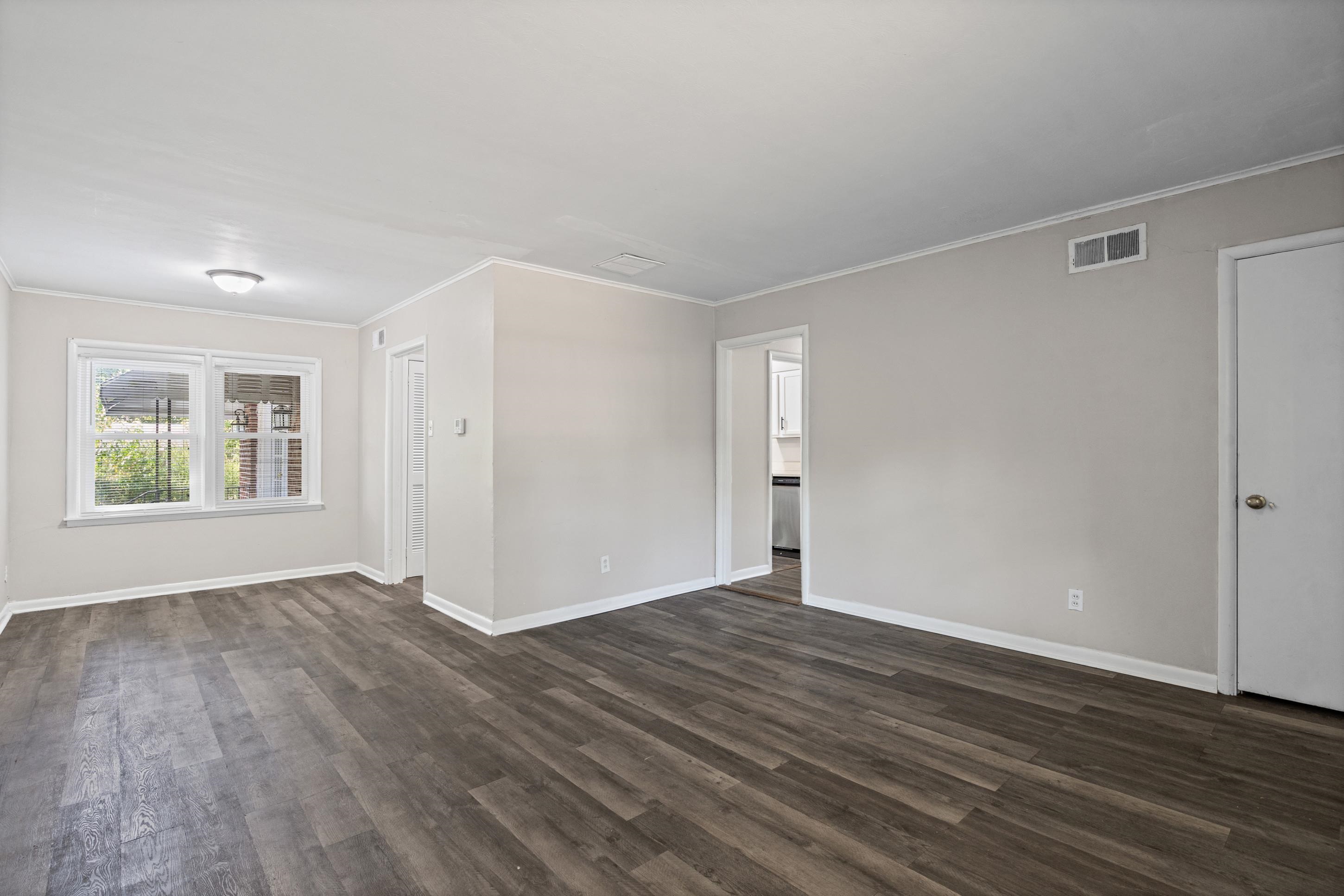 1755 Dorrie Ln Property Photo 6