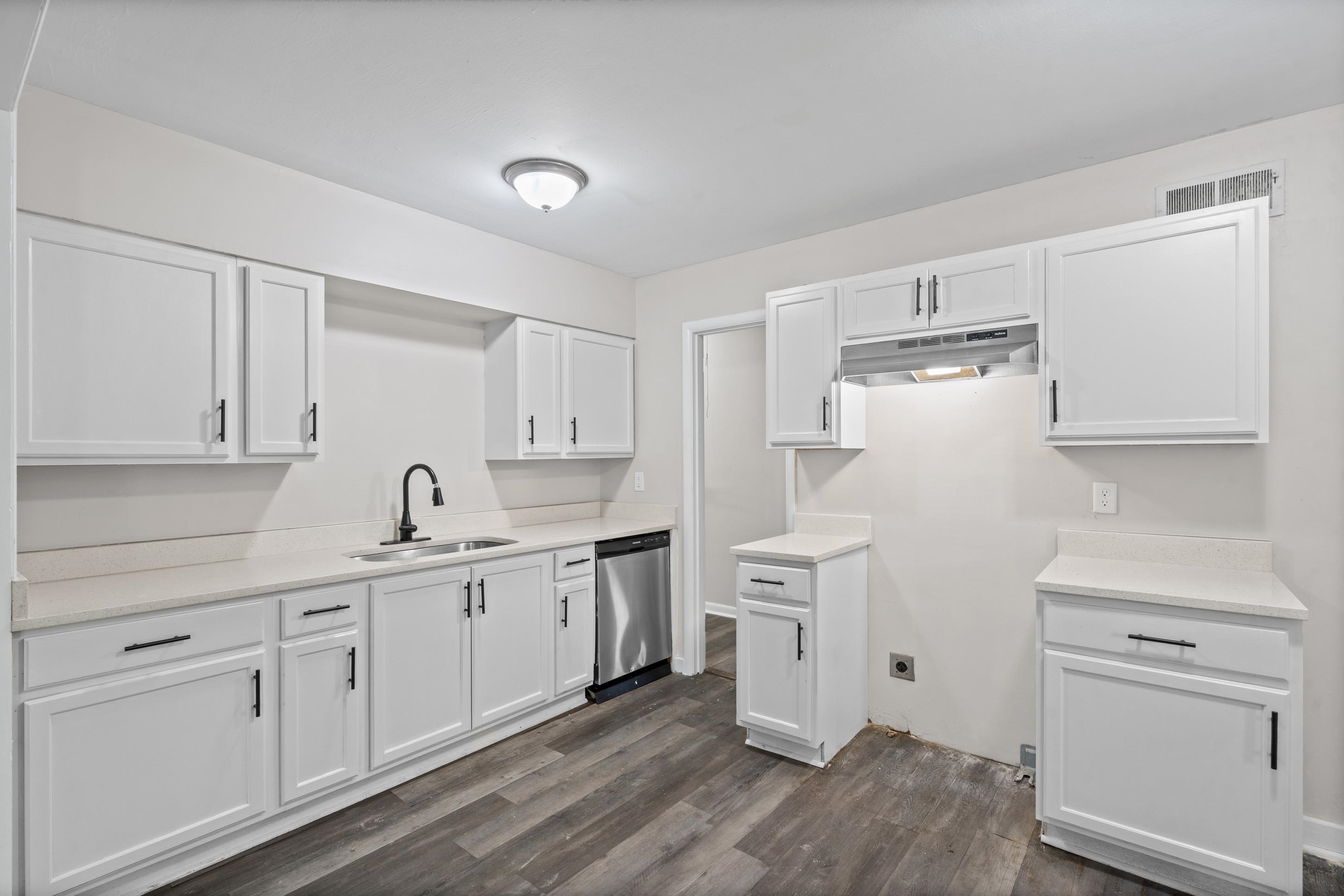1755 Dorrie Ln Property Photo 8