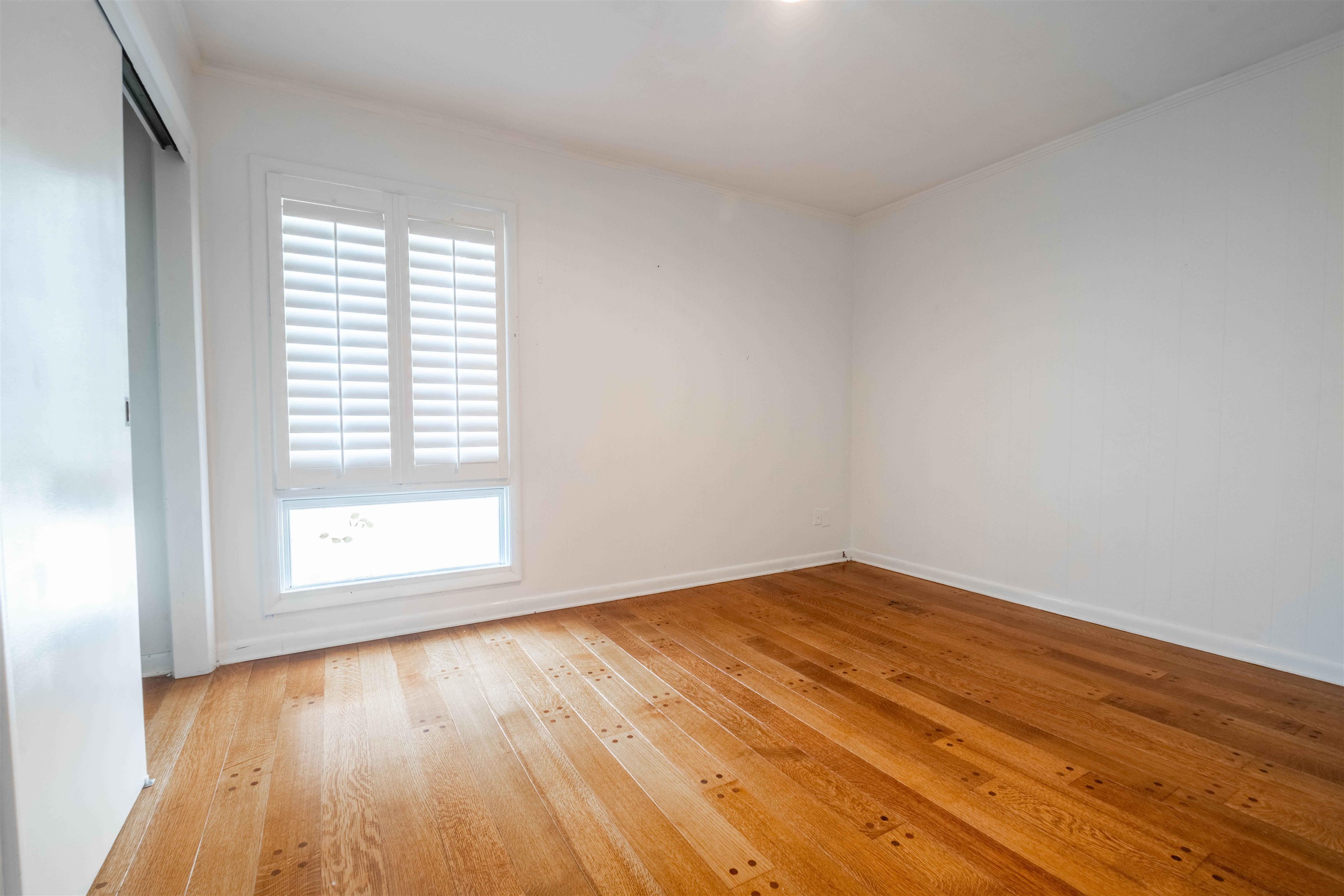 4288 Charleswood Ave Property Photo 14