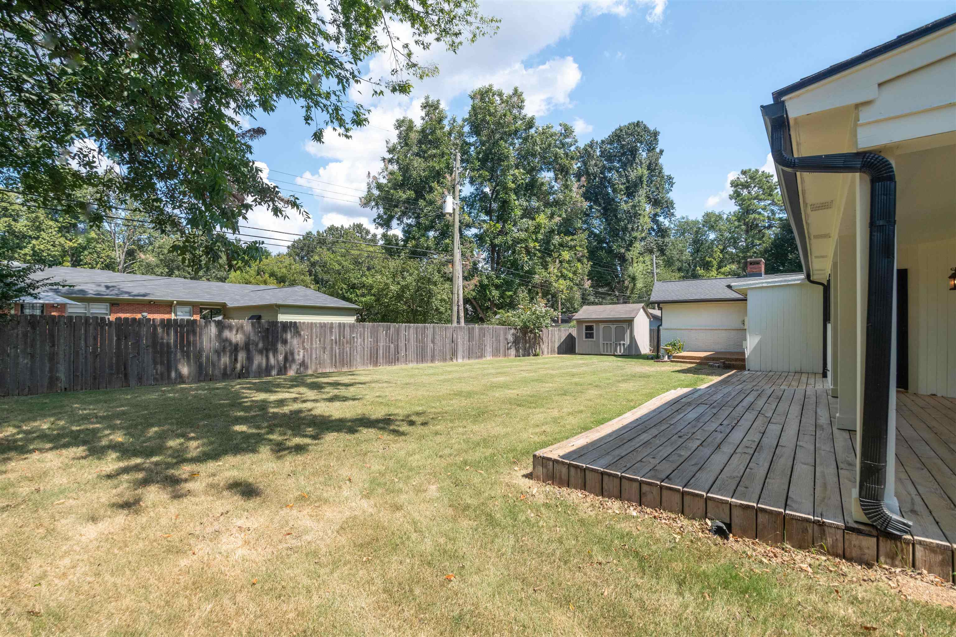 4288 Charleswood Ave Property Photo 37