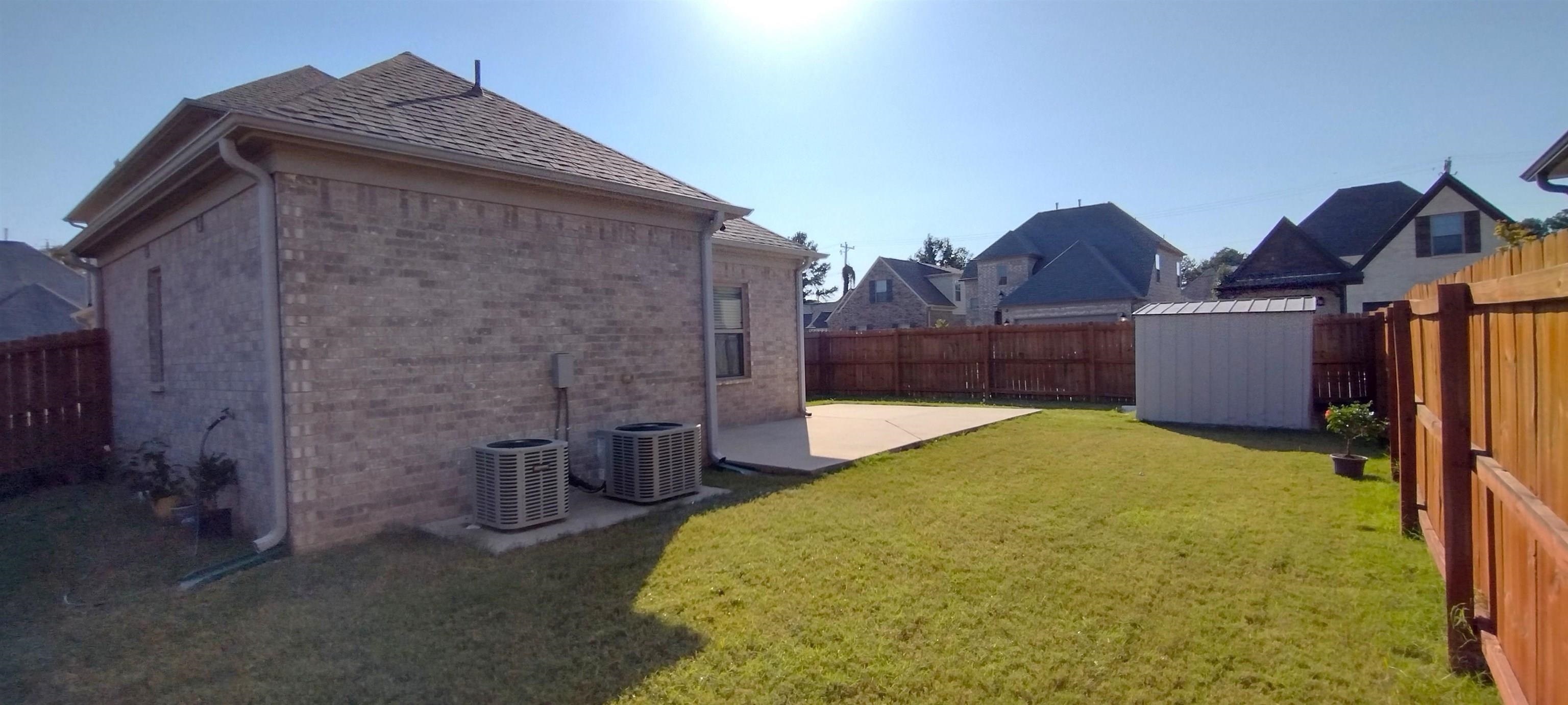 8322 Everly Meadows Dr Property Photo 9