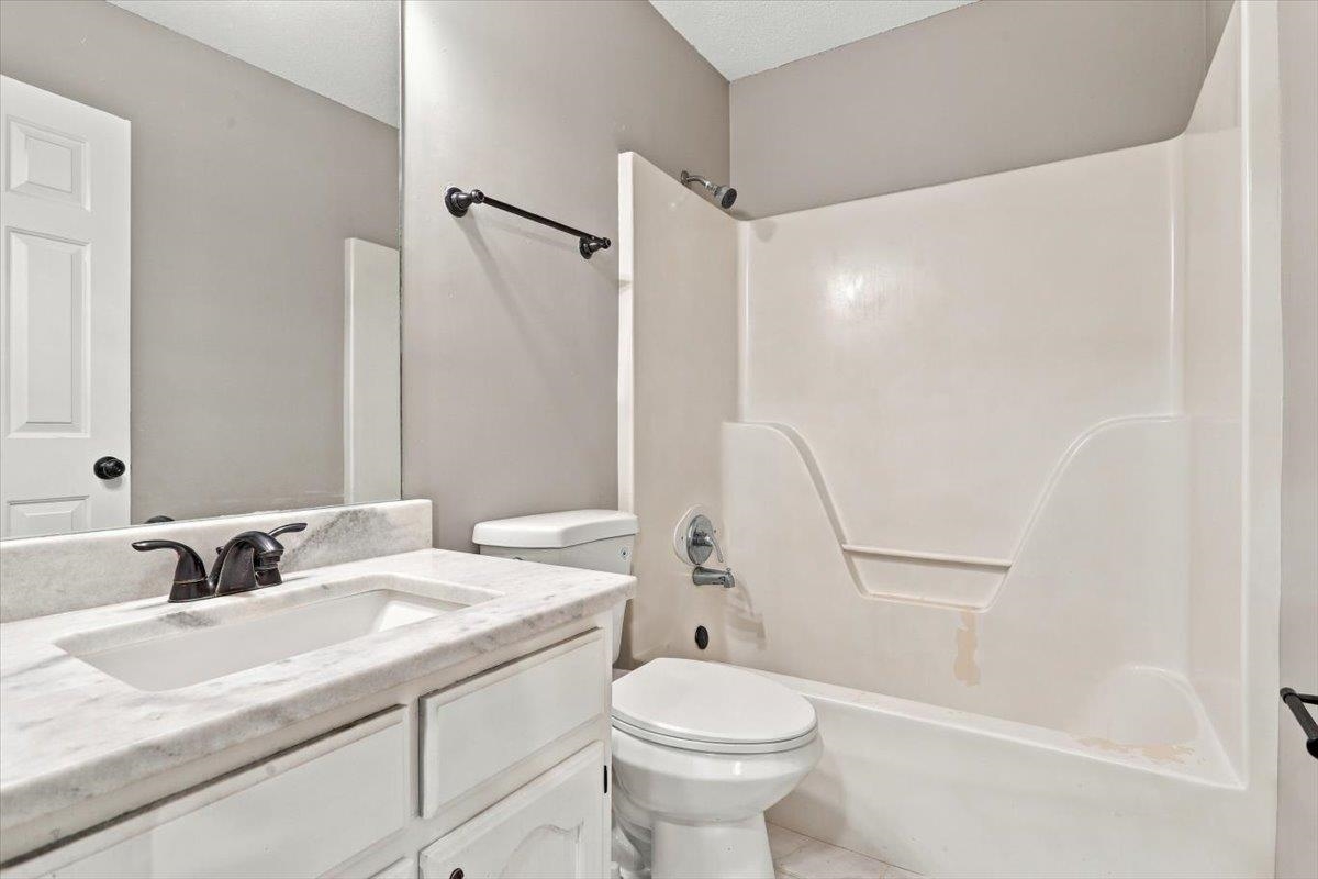 7938 Macon Rd Property Photo 18