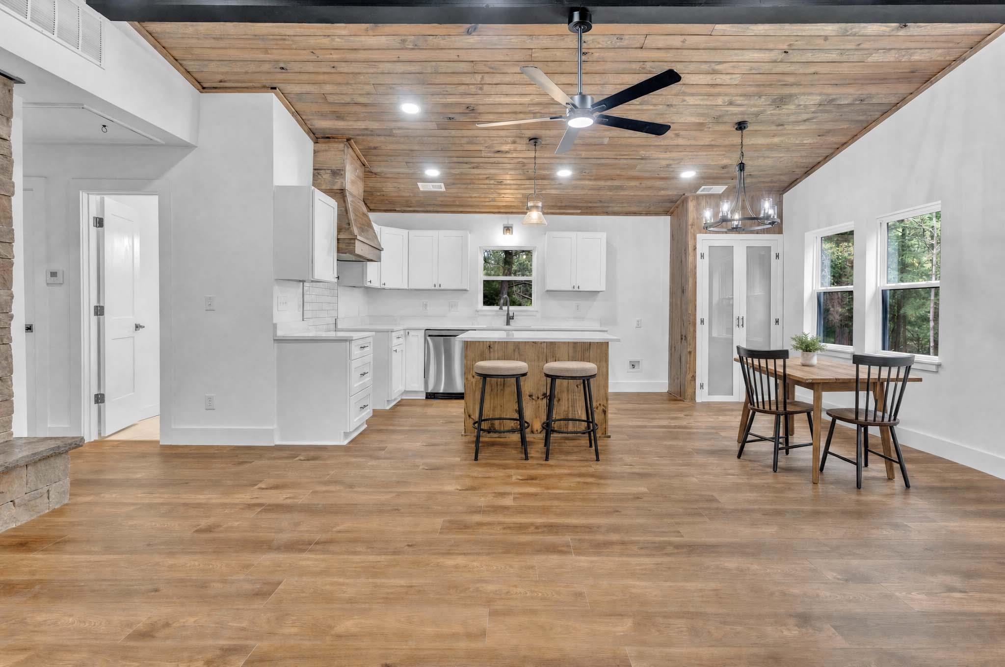 1310 Ecology Loop Property Photo 10