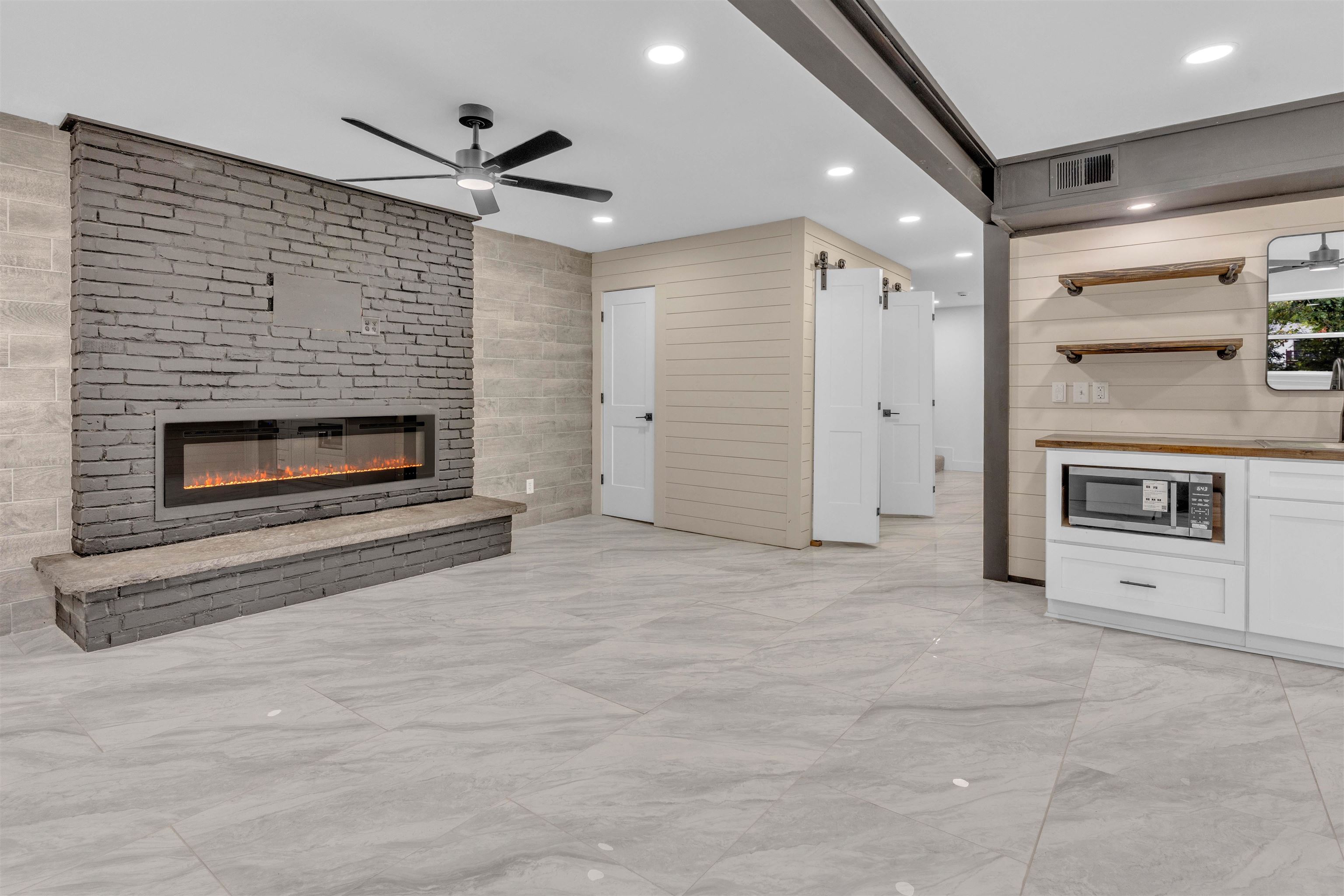 1310 Ecology Loop Property Photo 32