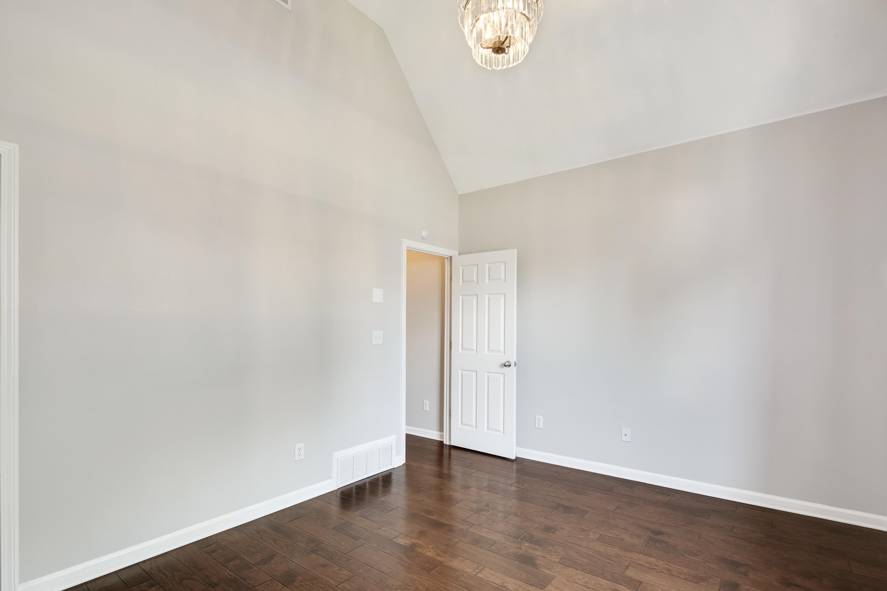 1364 Harbor Park Dr Property Photo 12