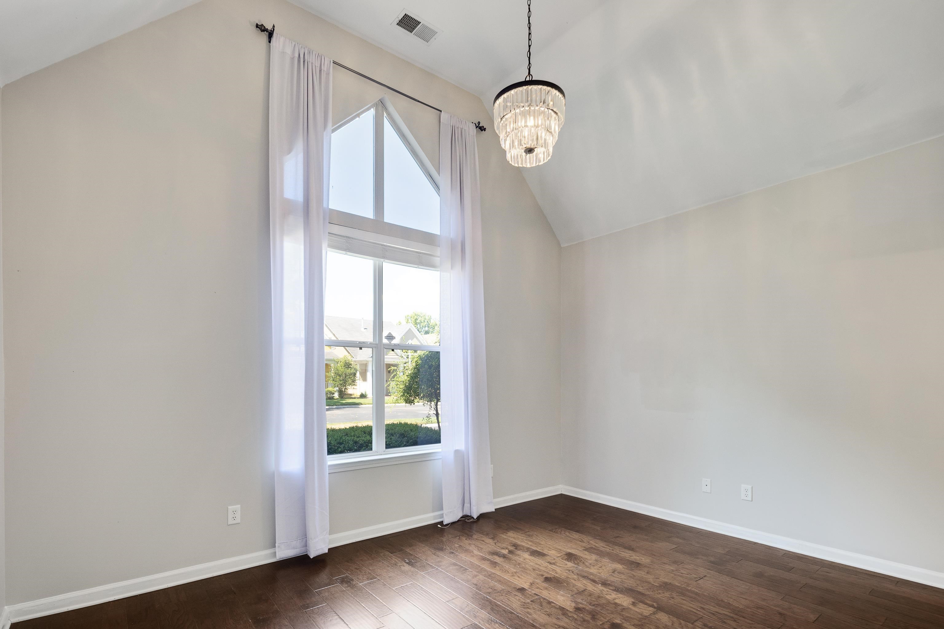 1364 Harbor Park Dr Property Photo 14