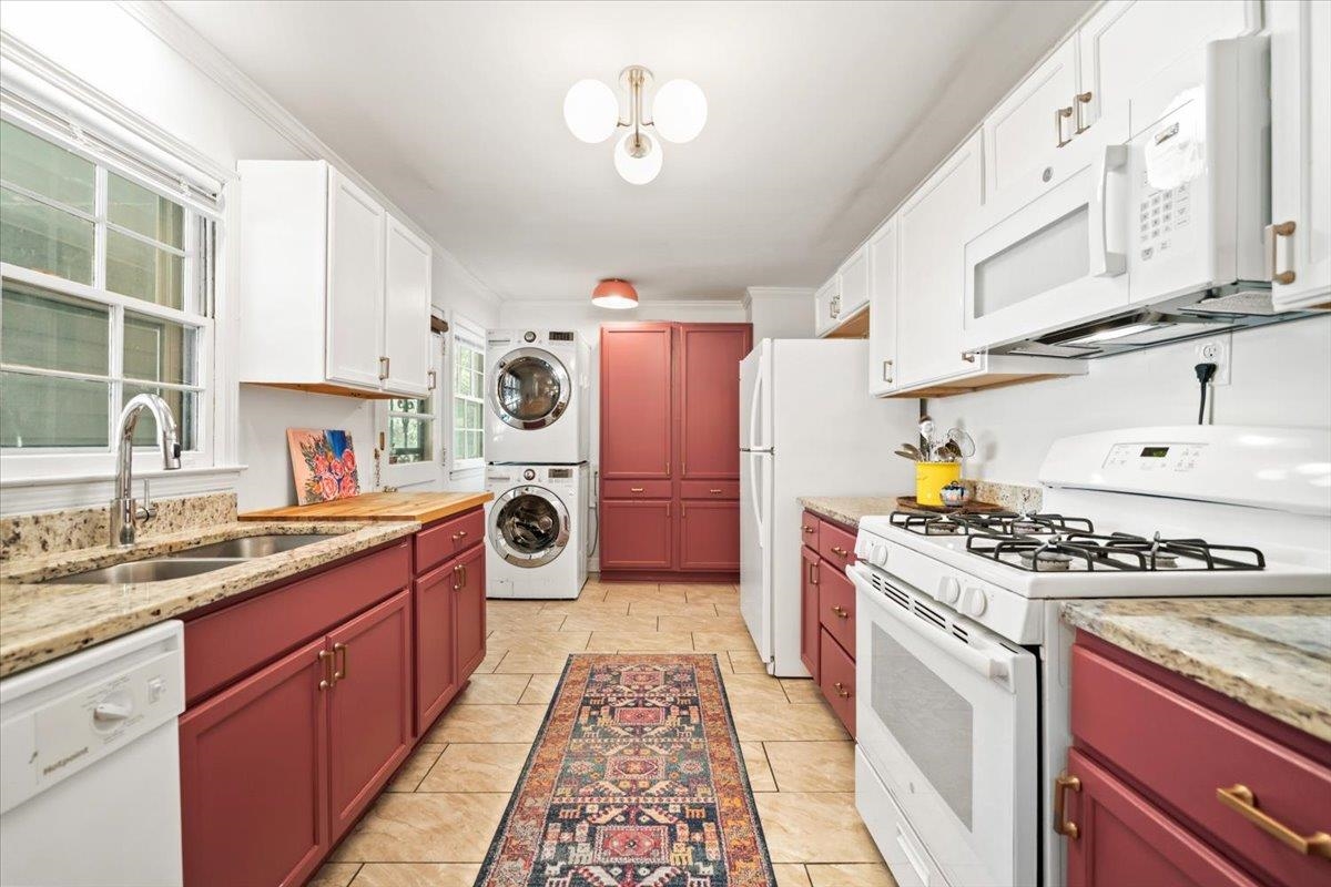 2895 Walker Ave Property Photo 15