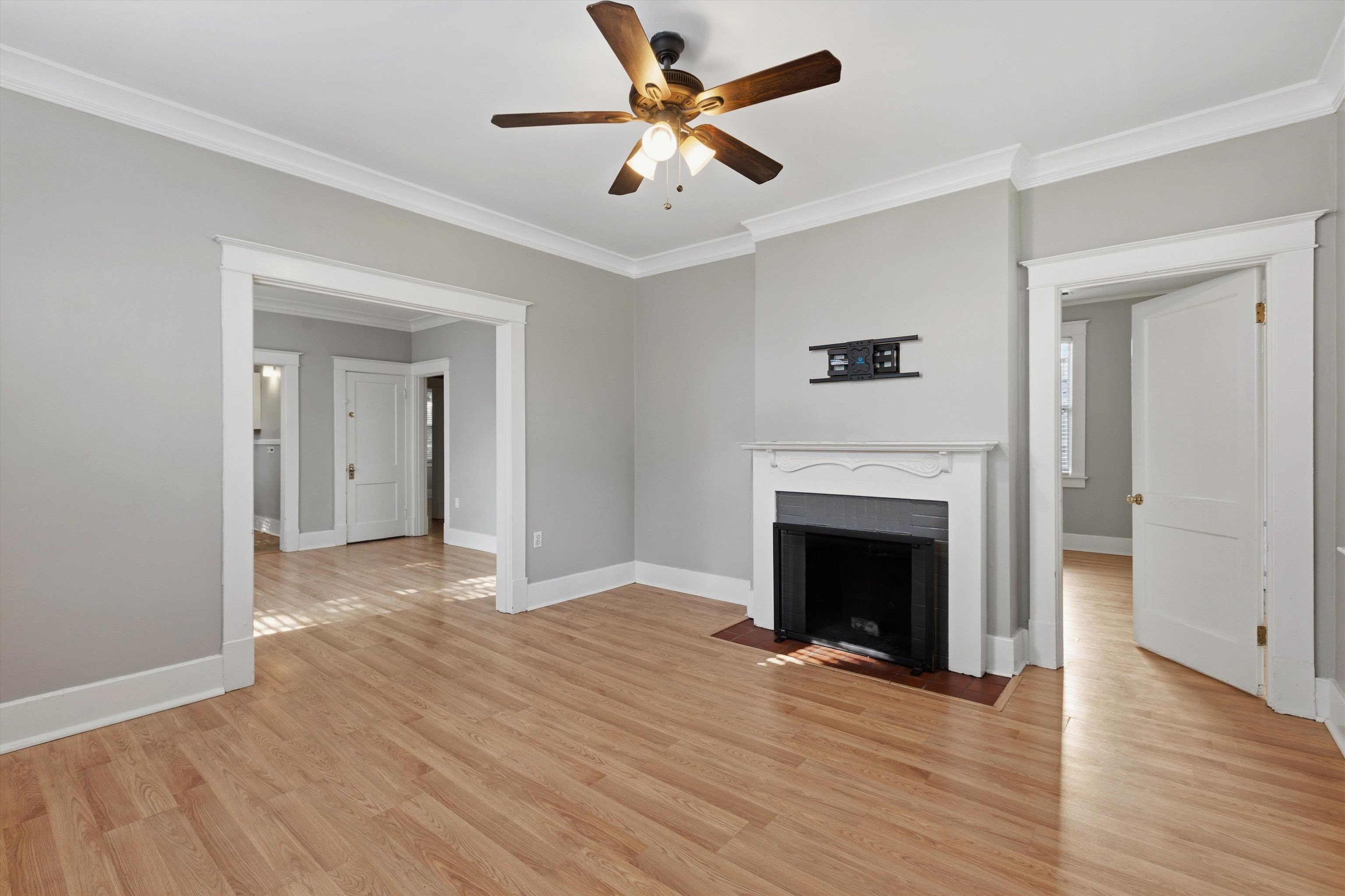 1819 Crump Ave Property Photo 4