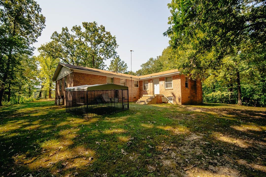 5245 Lake Hardeman Rd Property Photo 6