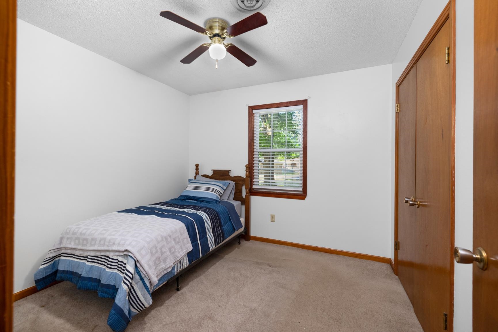 250 Maple Hill Dr Property Photo 19