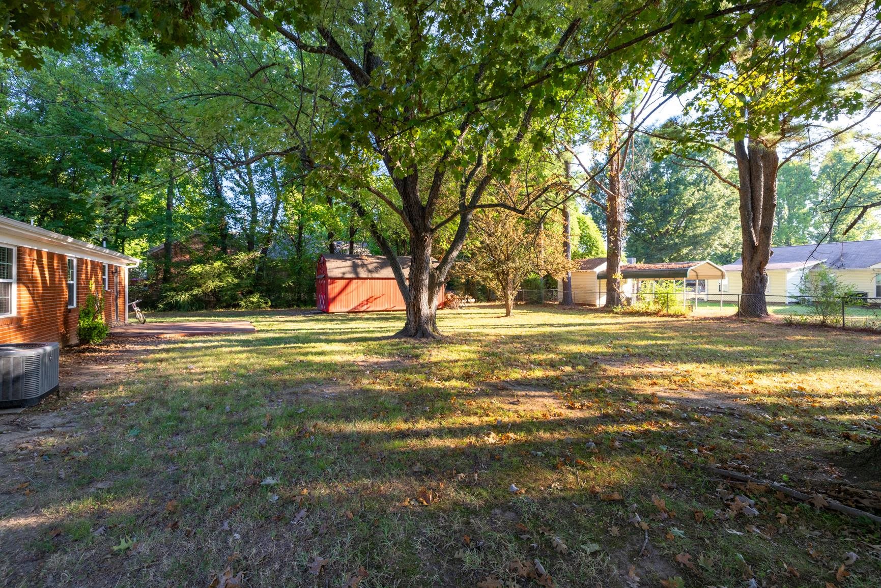 250 Maple Hill Dr Property Photo 22
