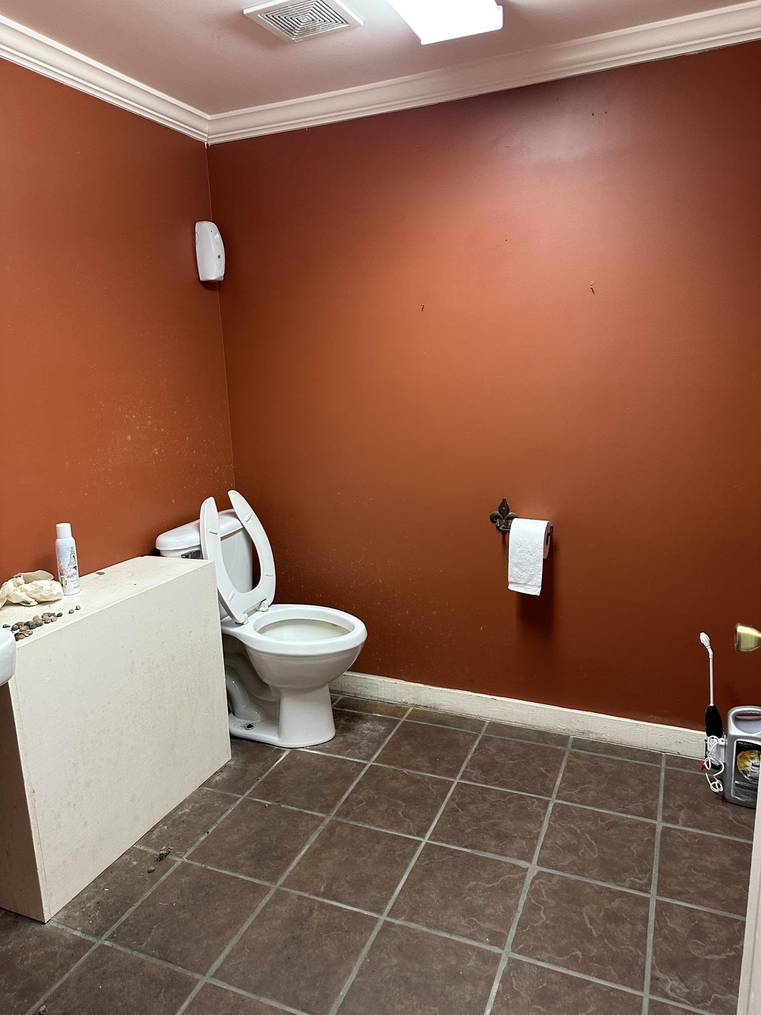 5104 Easley St Property Photo 7