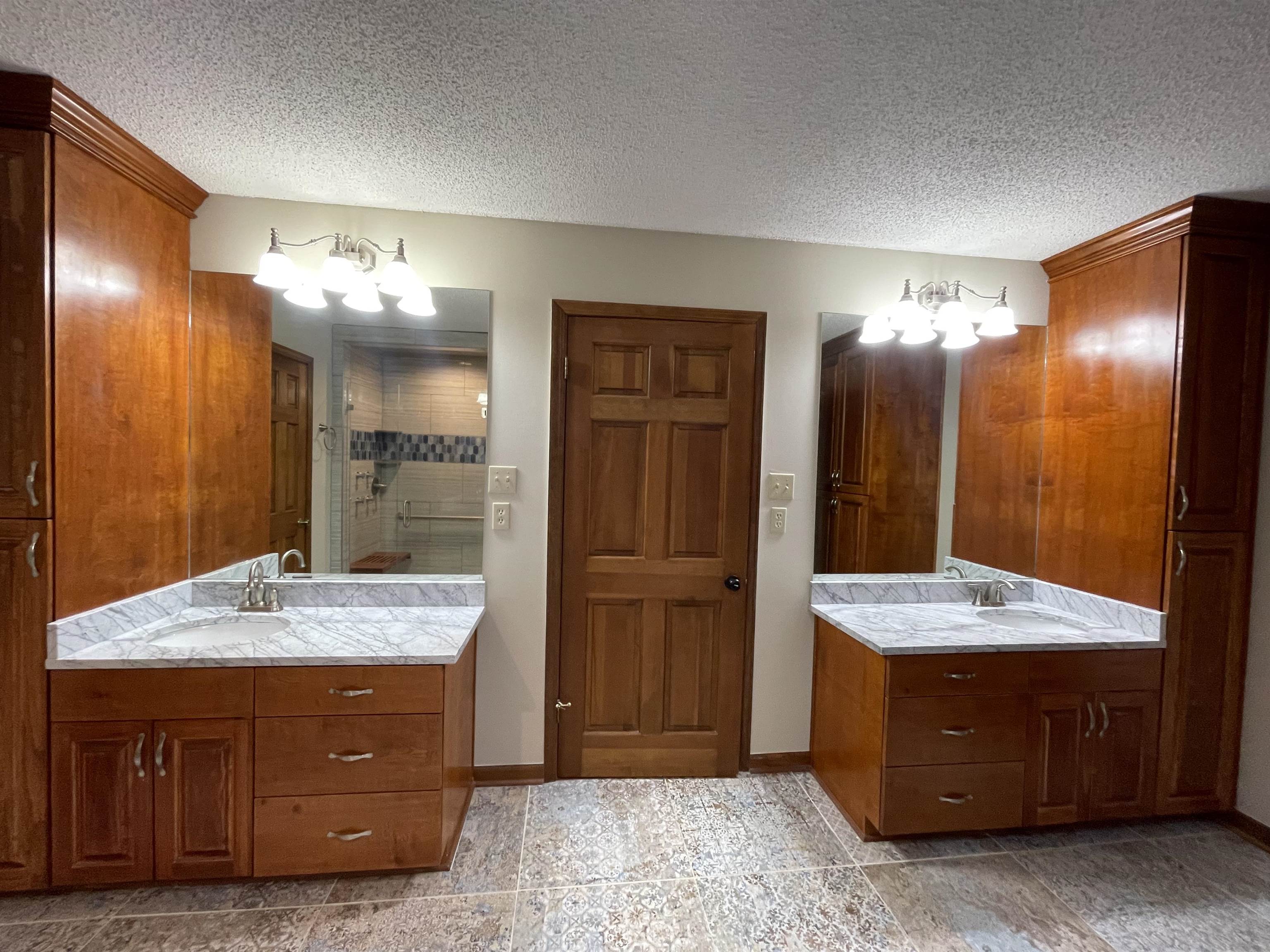 556 Burnett Ln Property Photo 14