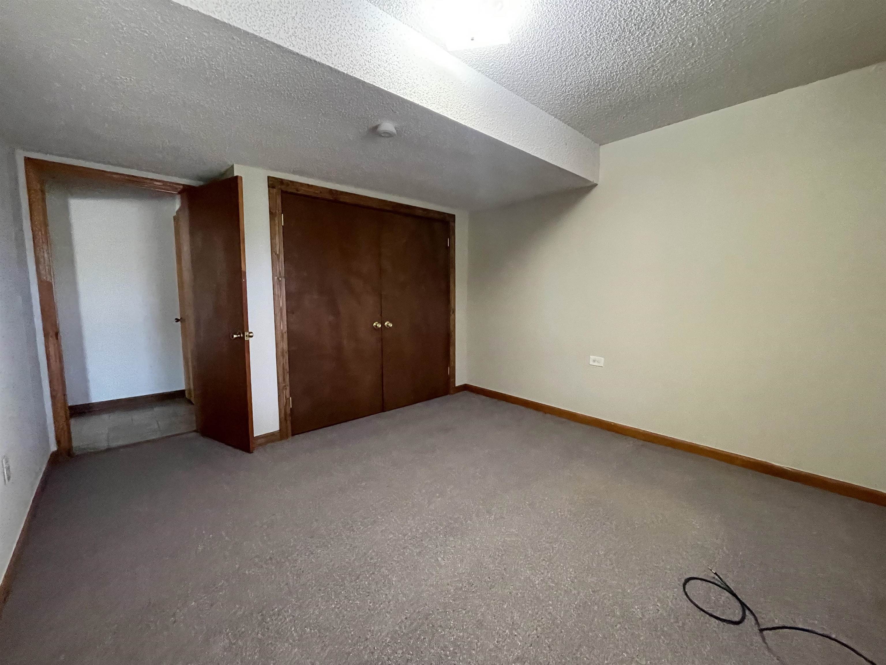 556 Burnett Ln Property Photo 21
