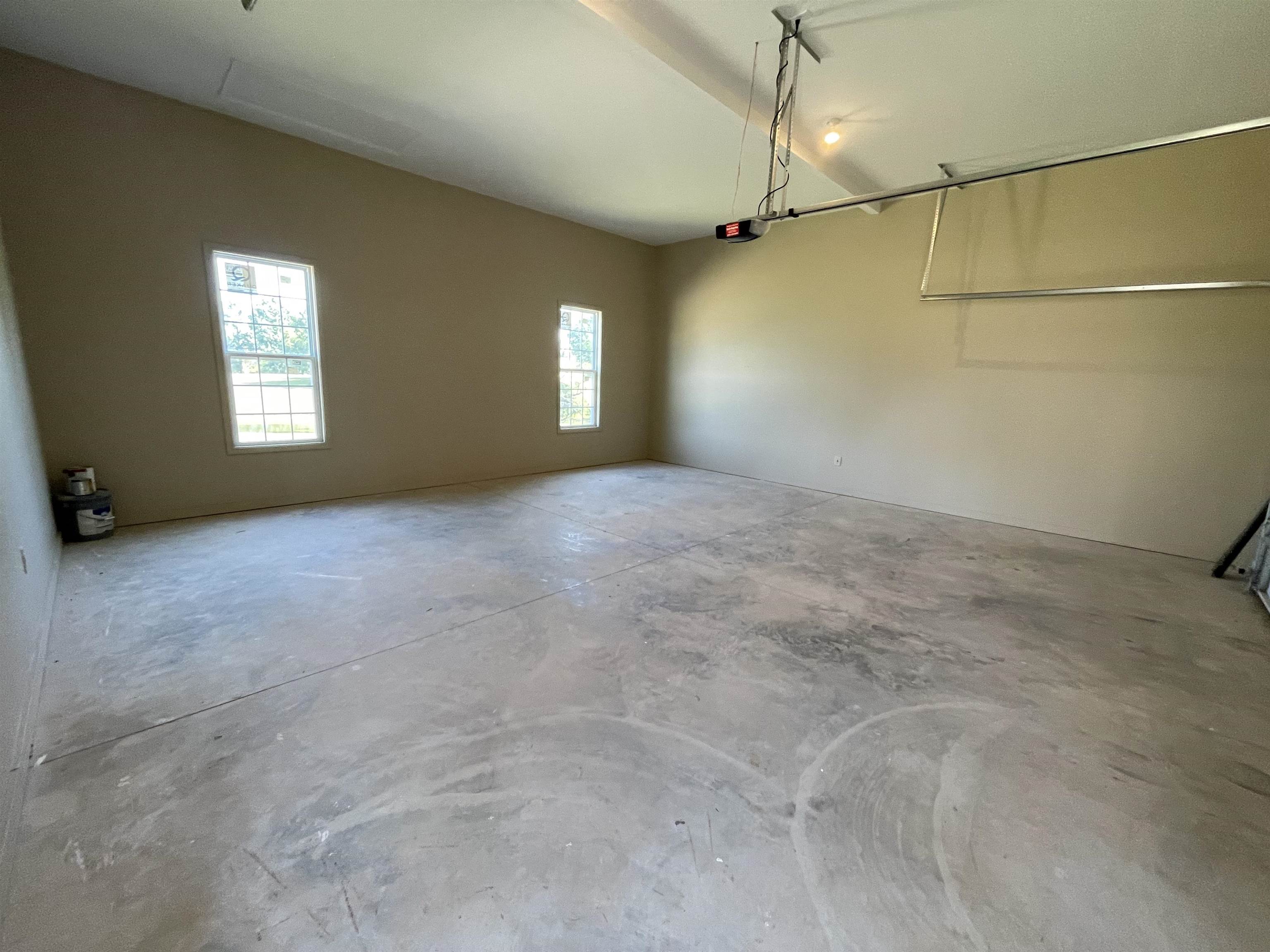 556 Burnett Ln Property Photo 26