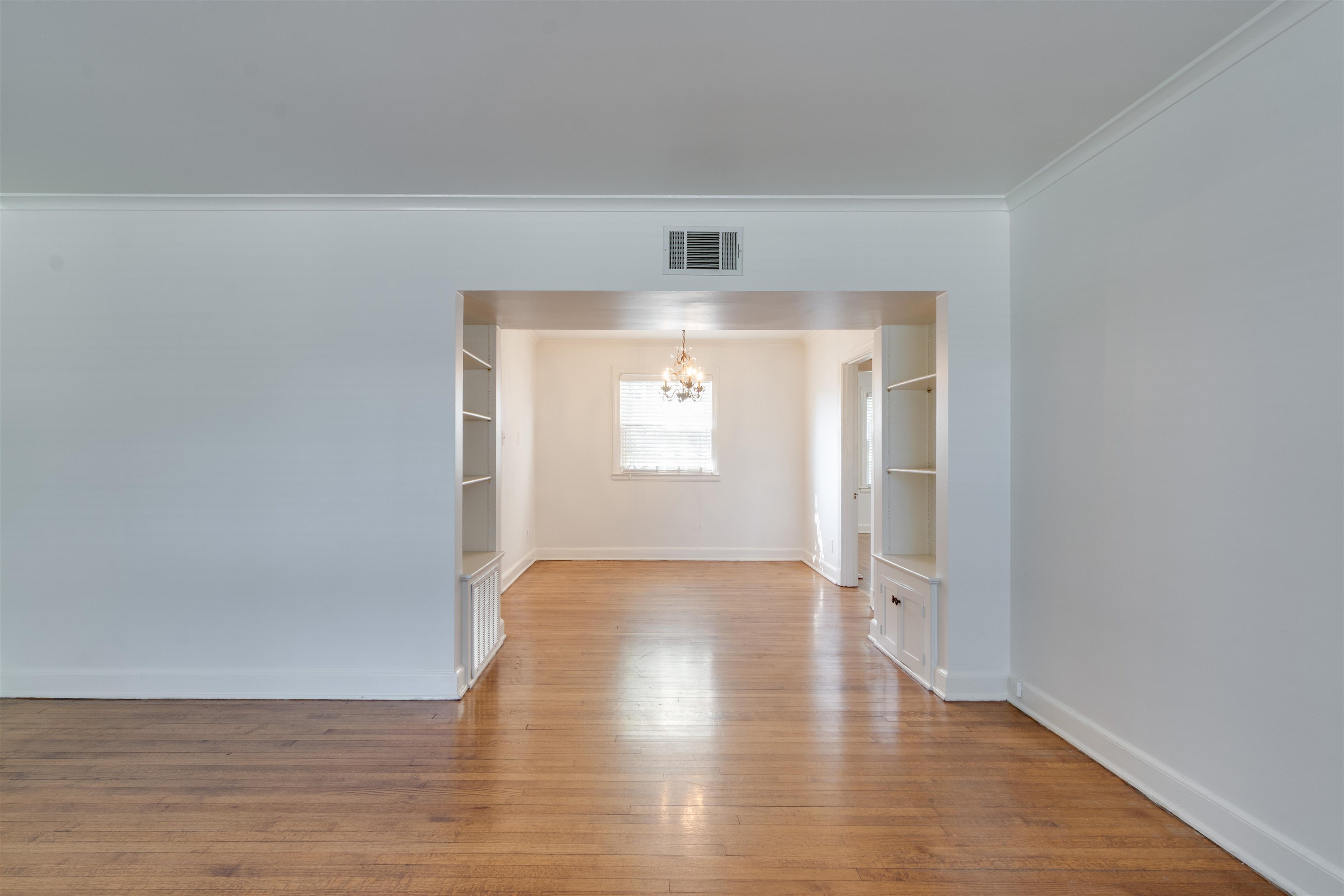 1885 Peabody Ave 1 Property Photo 12