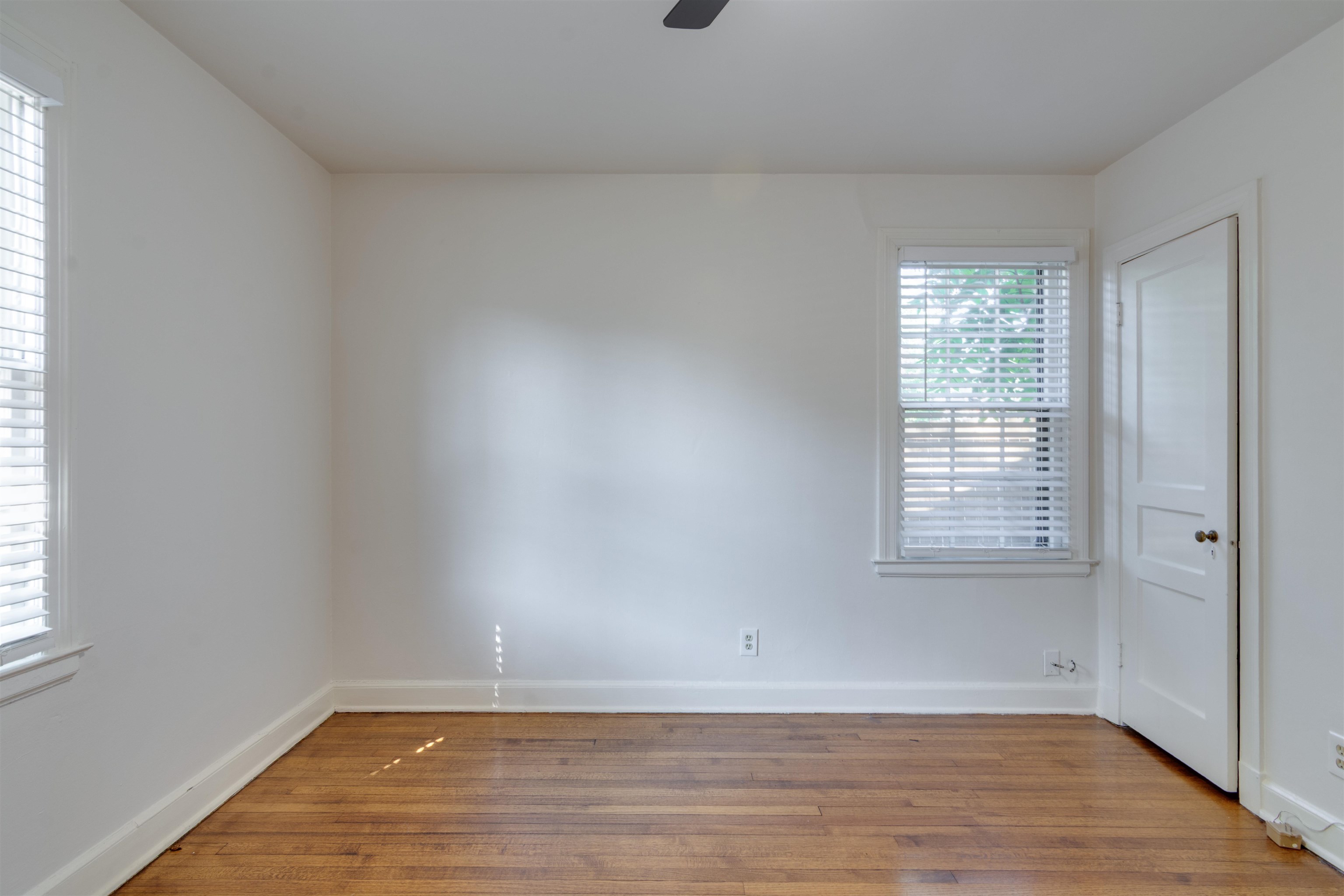 1885 Peabody Ave 1 Property Photo 16