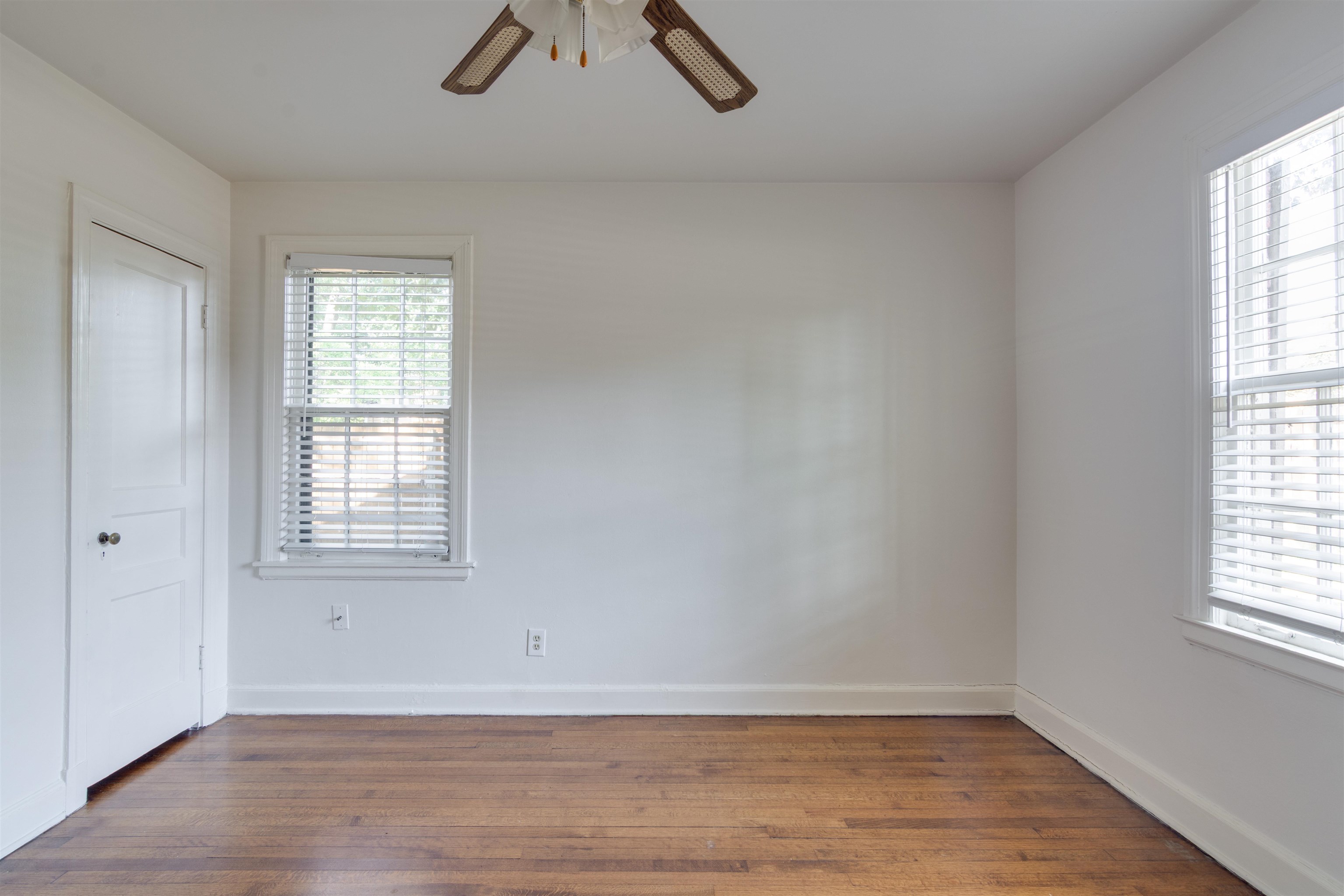 1885 Peabody Ave 1 Property Photo 20