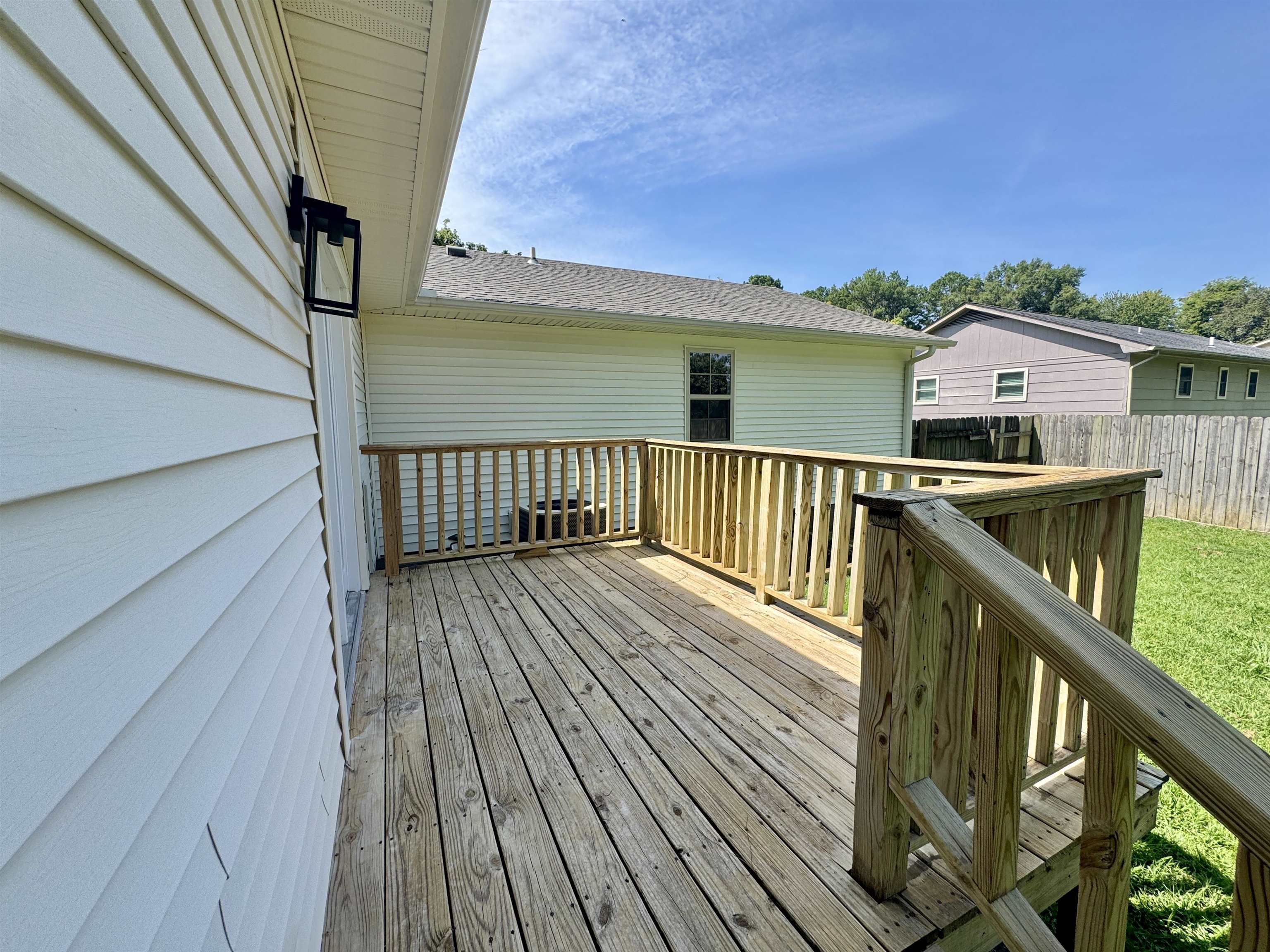 1110 Michael Ln Property Photo 6