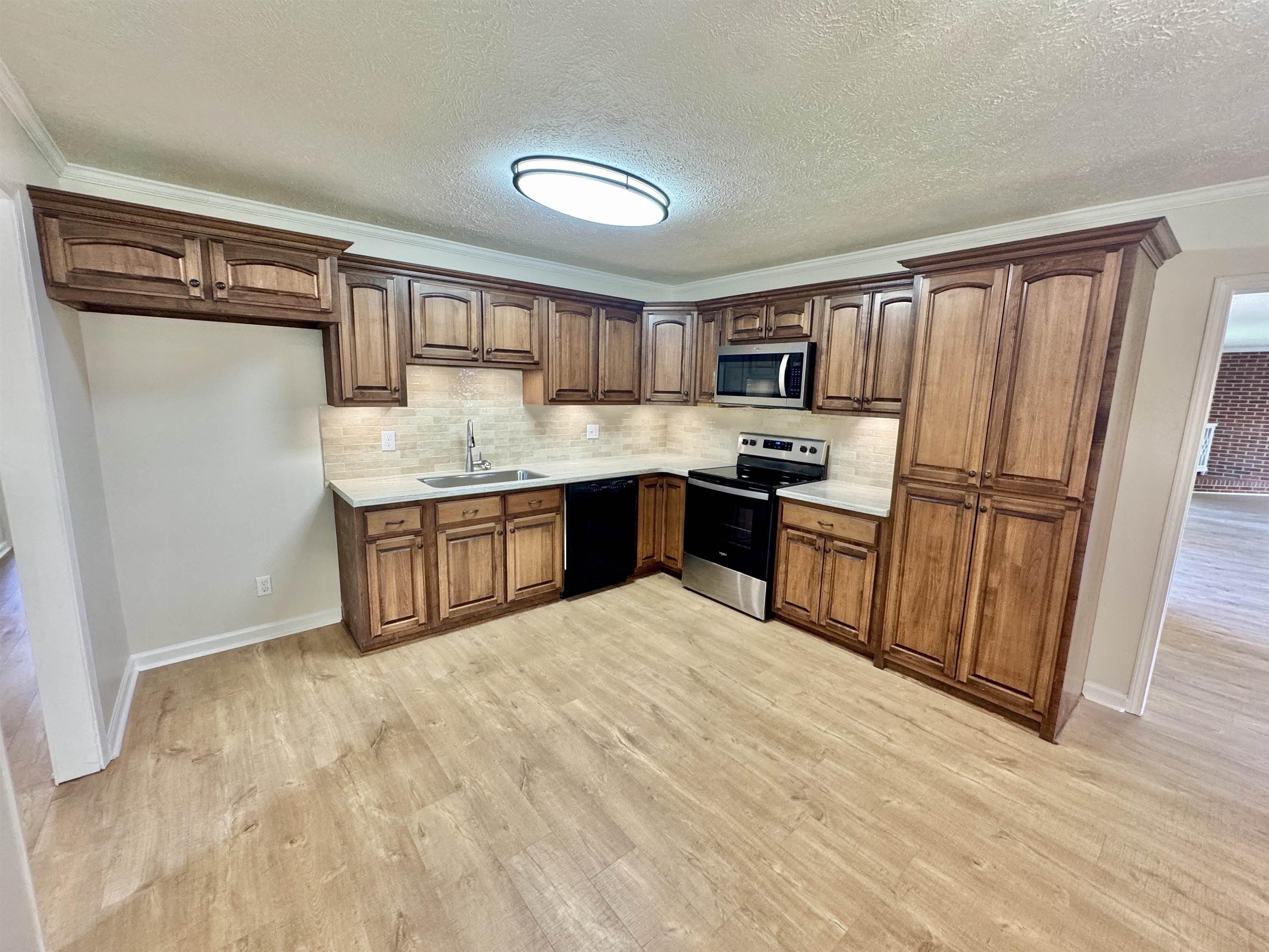 1110 Michael Ln Property Photo 10