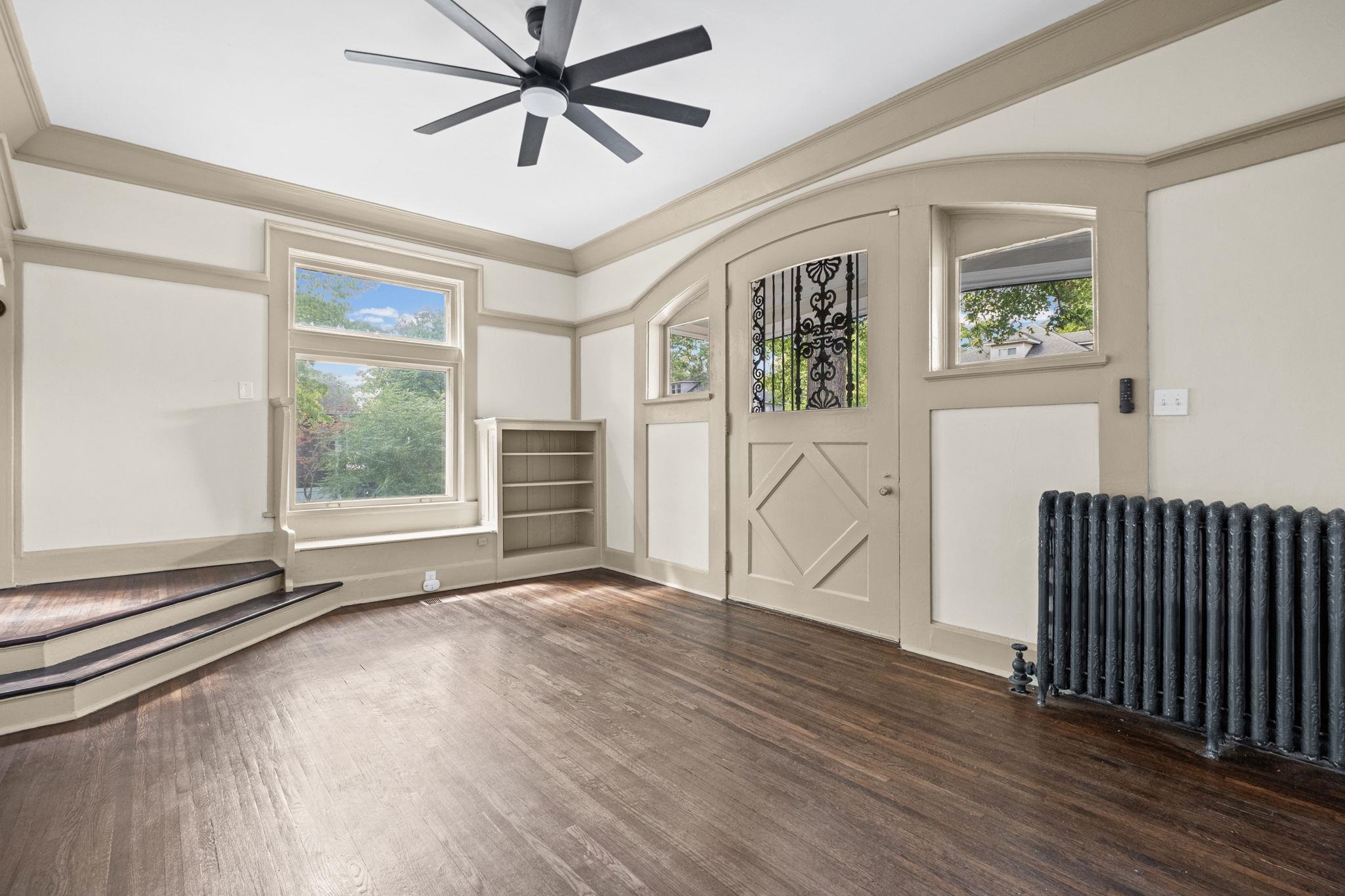 1207 Central Ave Property Photo 6