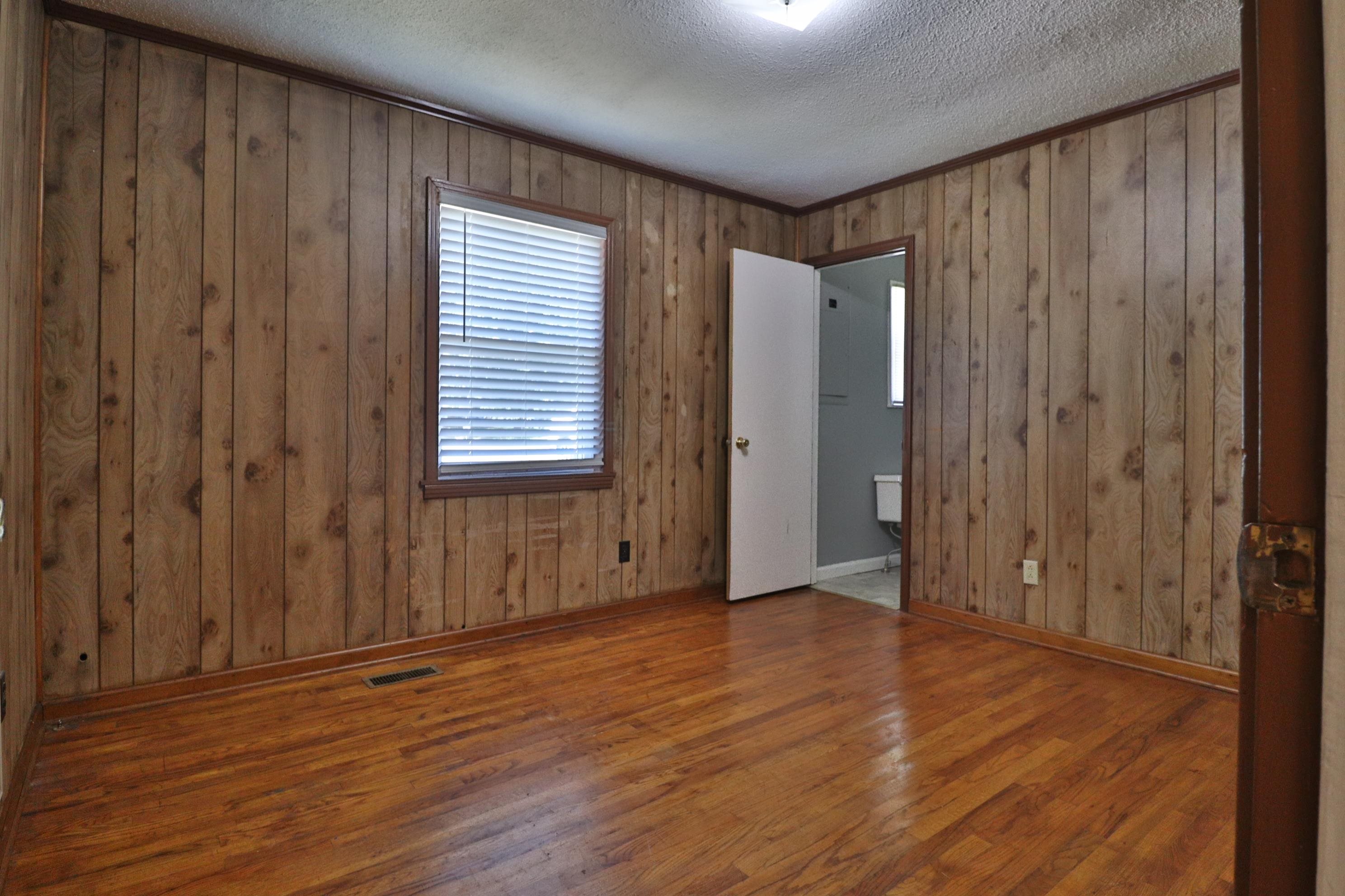 56 Riddick St Property Photo 10