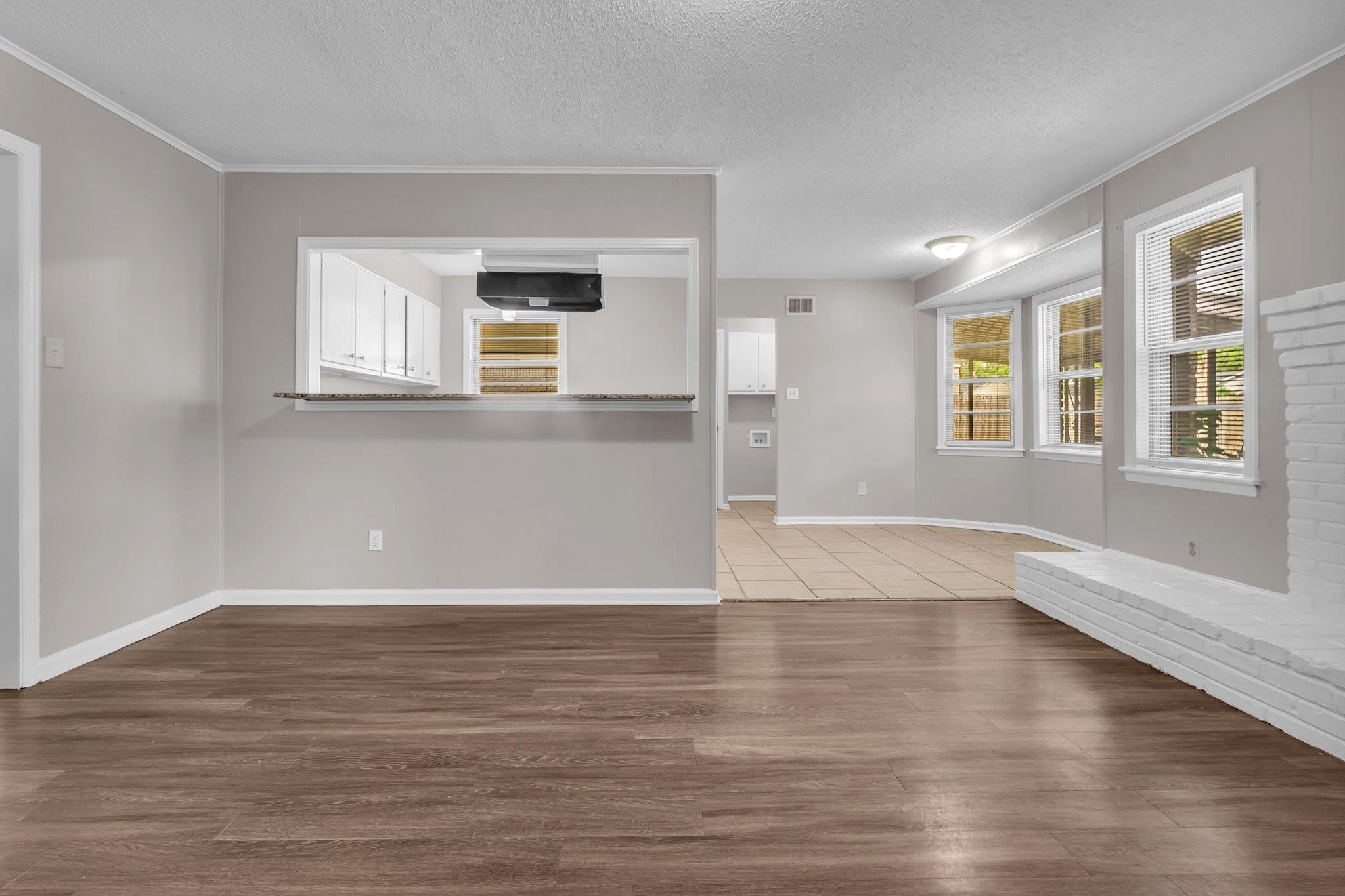5122 Jessie Lee Ln Property Photo 5