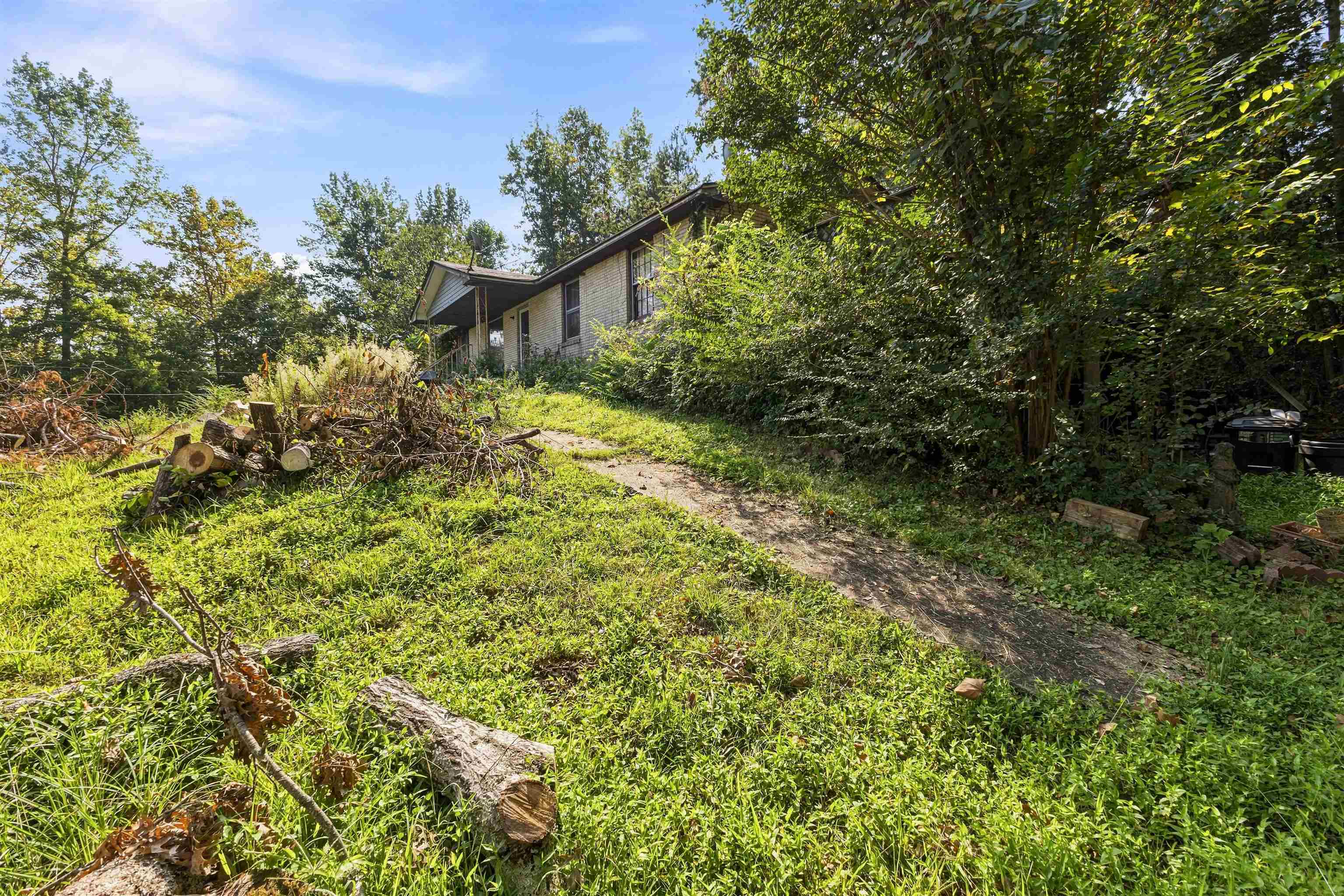 1108 Allenwood Dr Property Photo 10