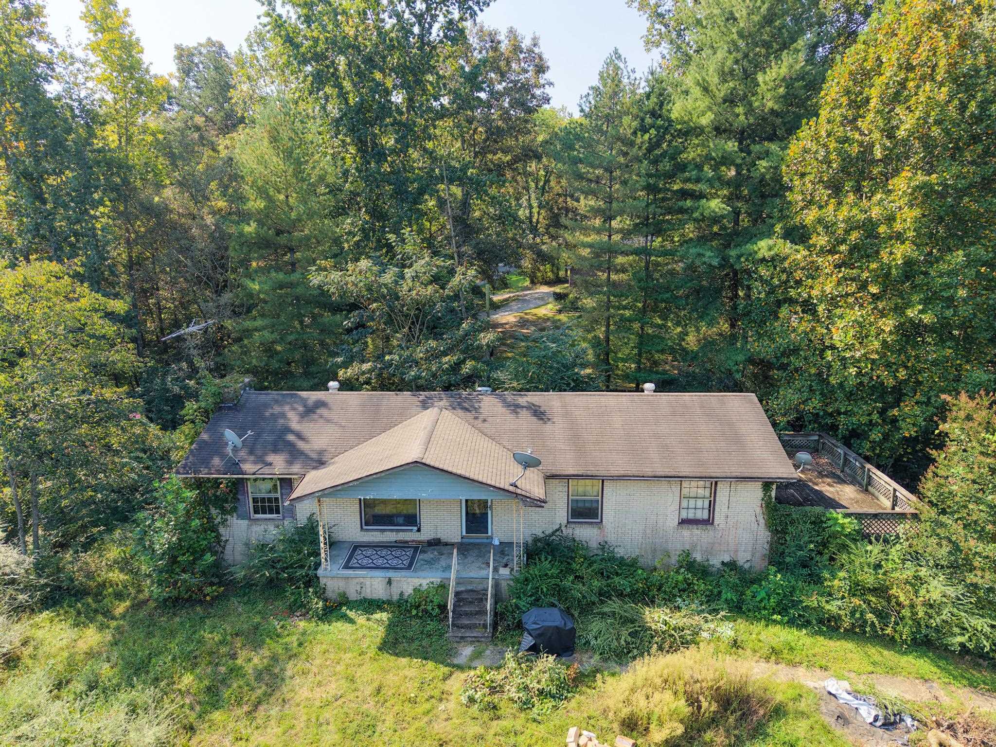 1108 Allenwood Dr Property Photo 32