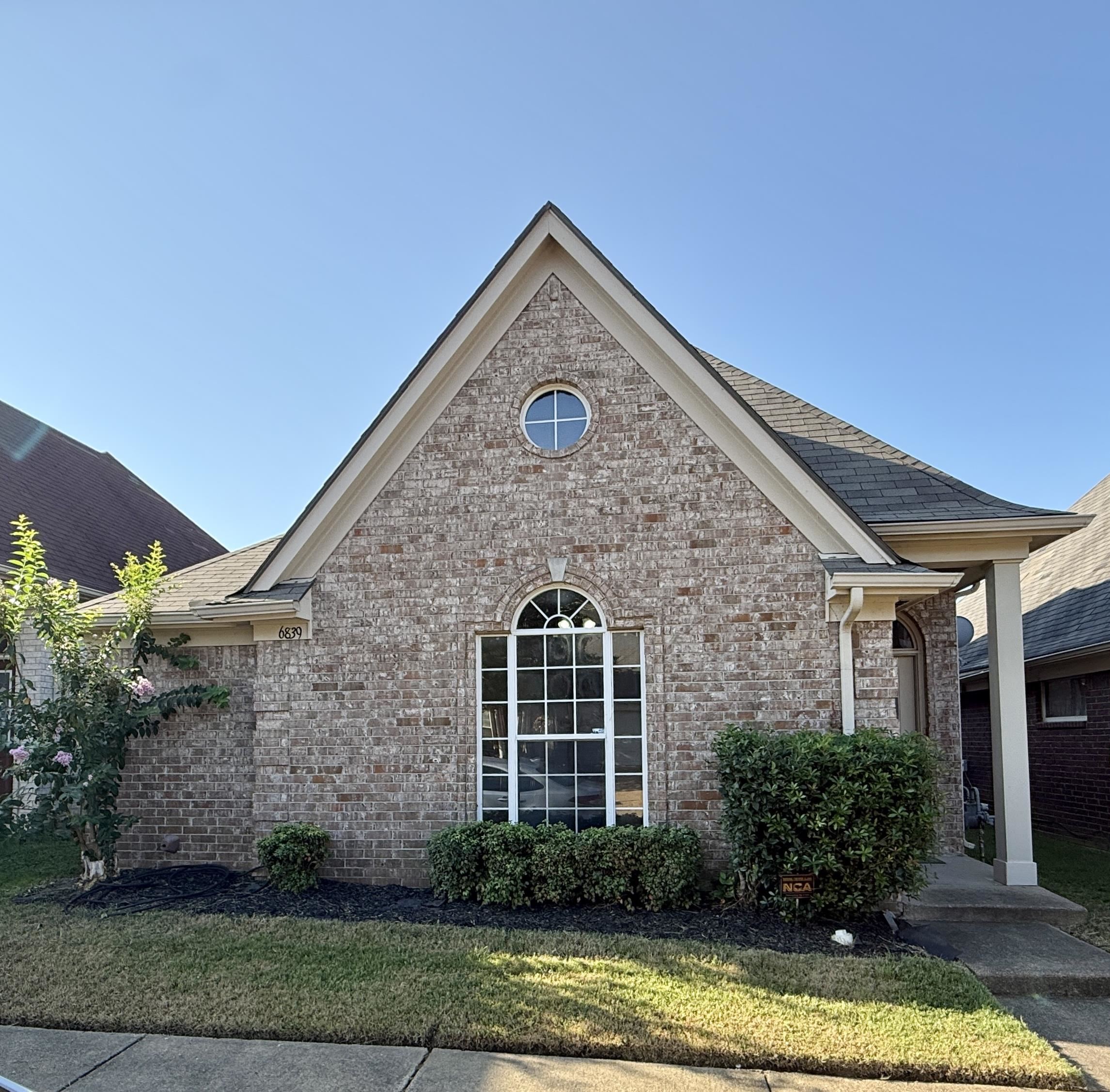 6839 Mikayla Ln Property Photo 1