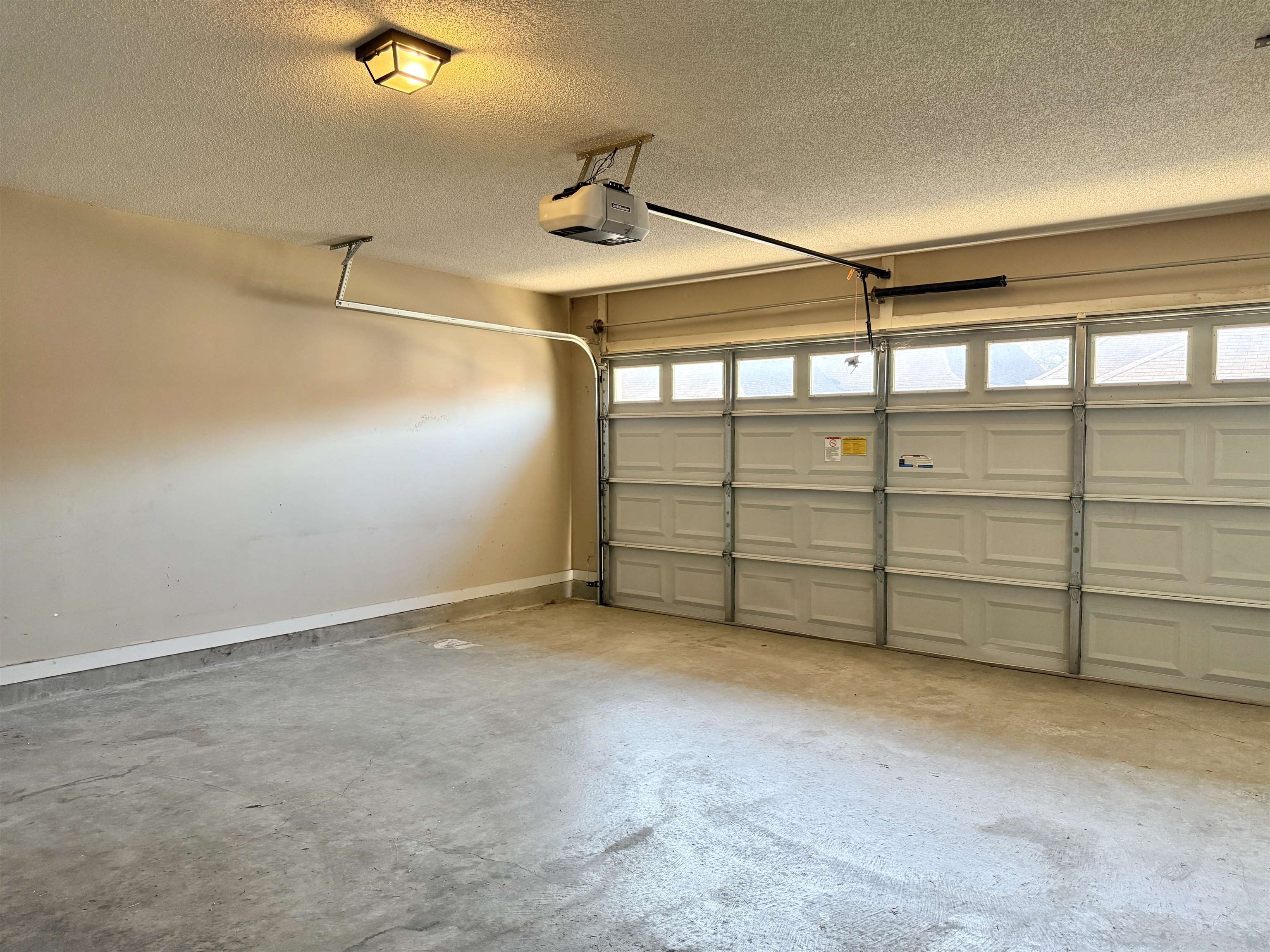 6839 Mikayla Ln Property Photo 18