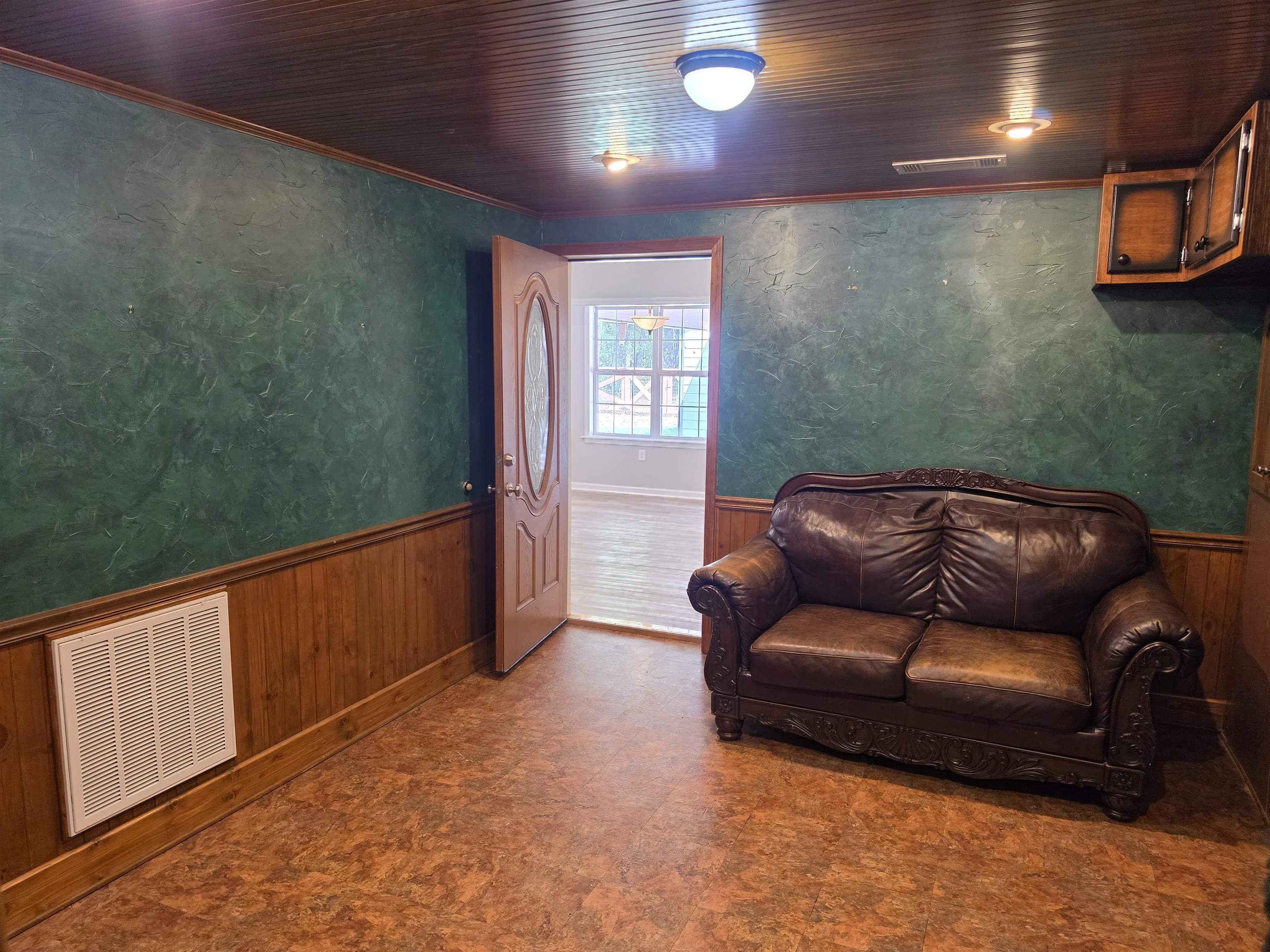 162 Buford Rd W Property Photo 18