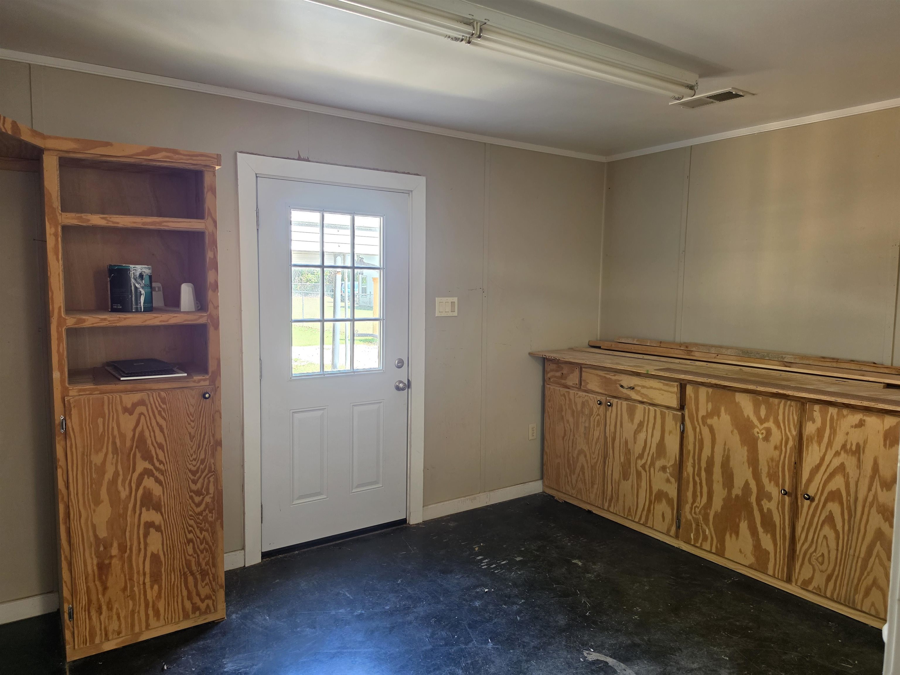 162 Buford Rd W Property Photo 24