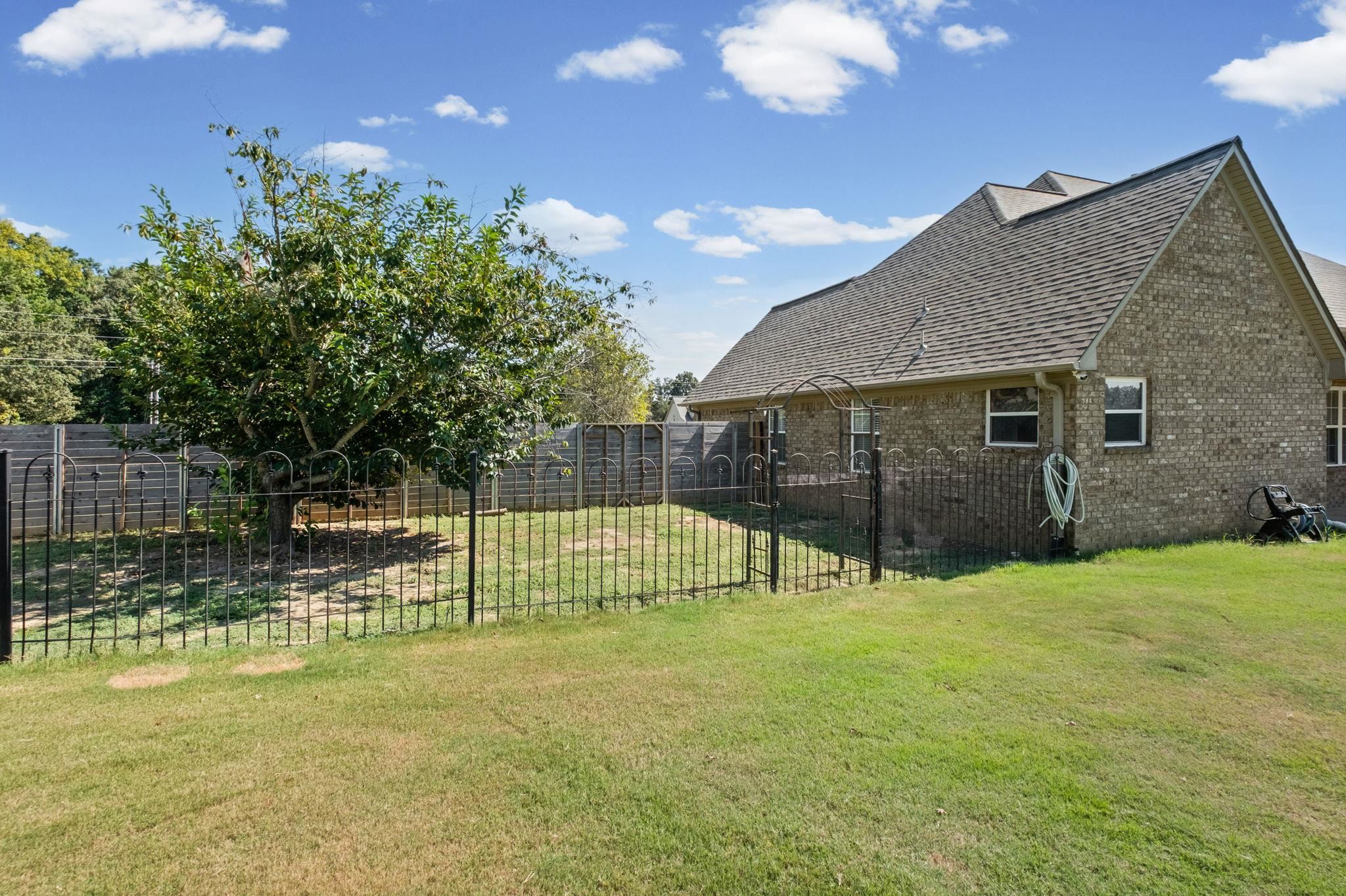 713 Elizabeth Dr Property Photo 39